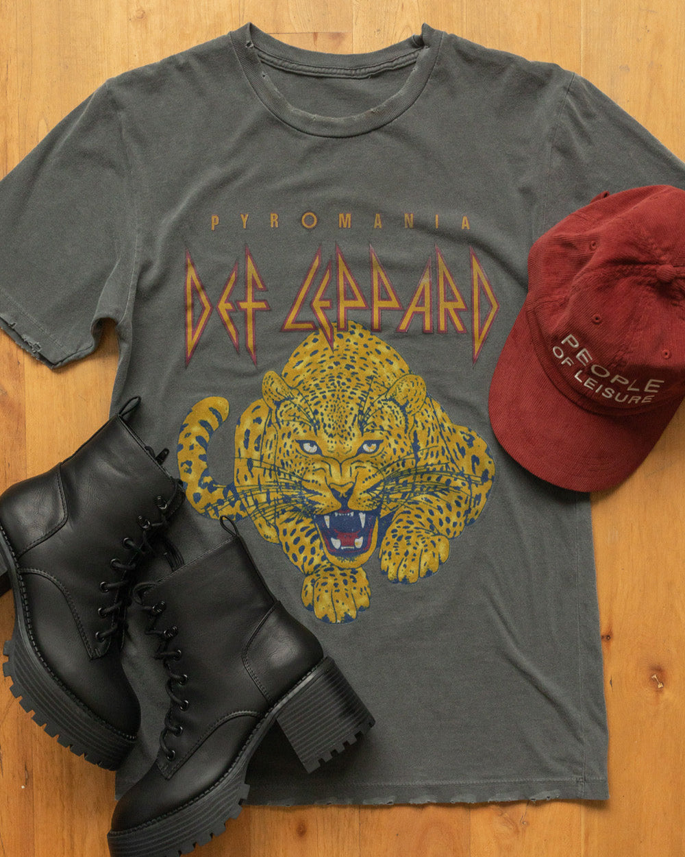 DEF LEPPARD - SUNKISSED BOYFRIEND T-SHIRT 7