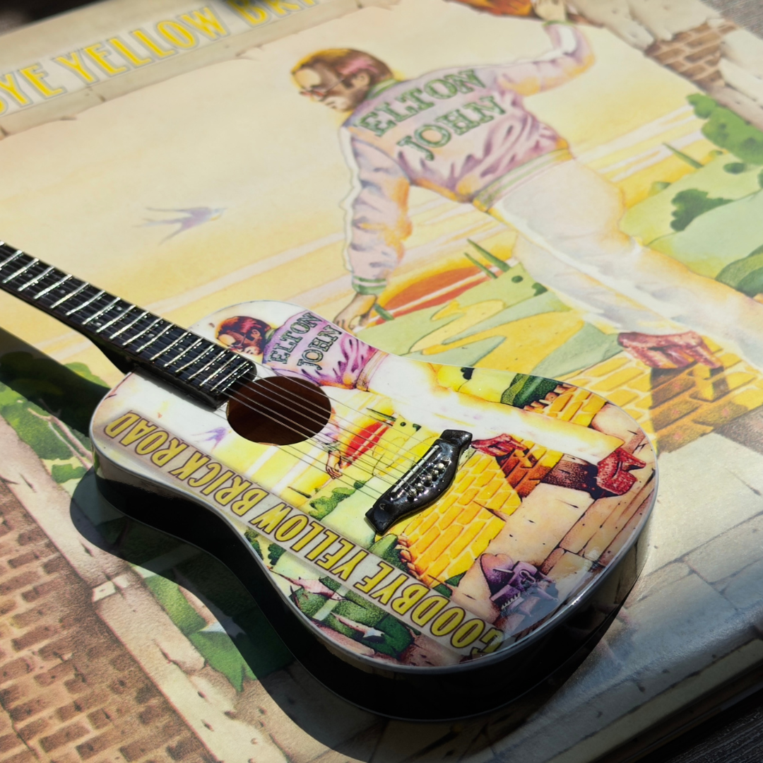 ELTON JOHN - GOODBYE YELLOW BRICK ROAD - MINI GUITAR