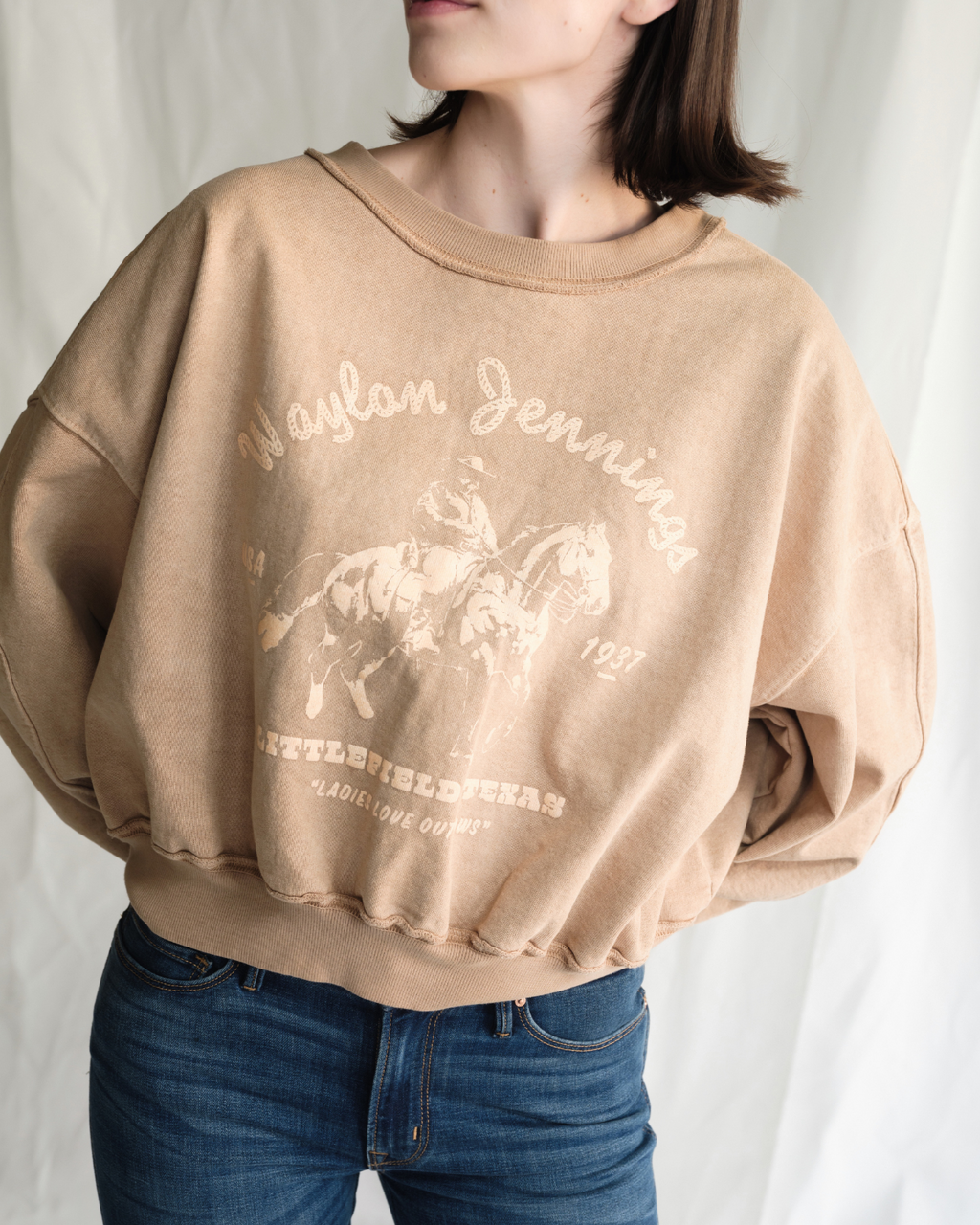 WAYLON JENNINGS - HOMETOWN SWEATSHIRT