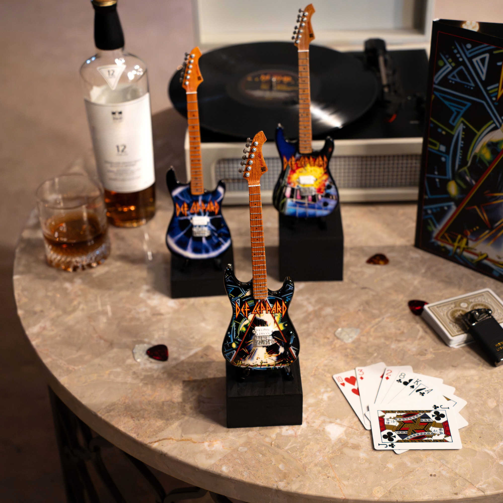 DEF LEPPARD - HYSTERIA - MINI GUITAR