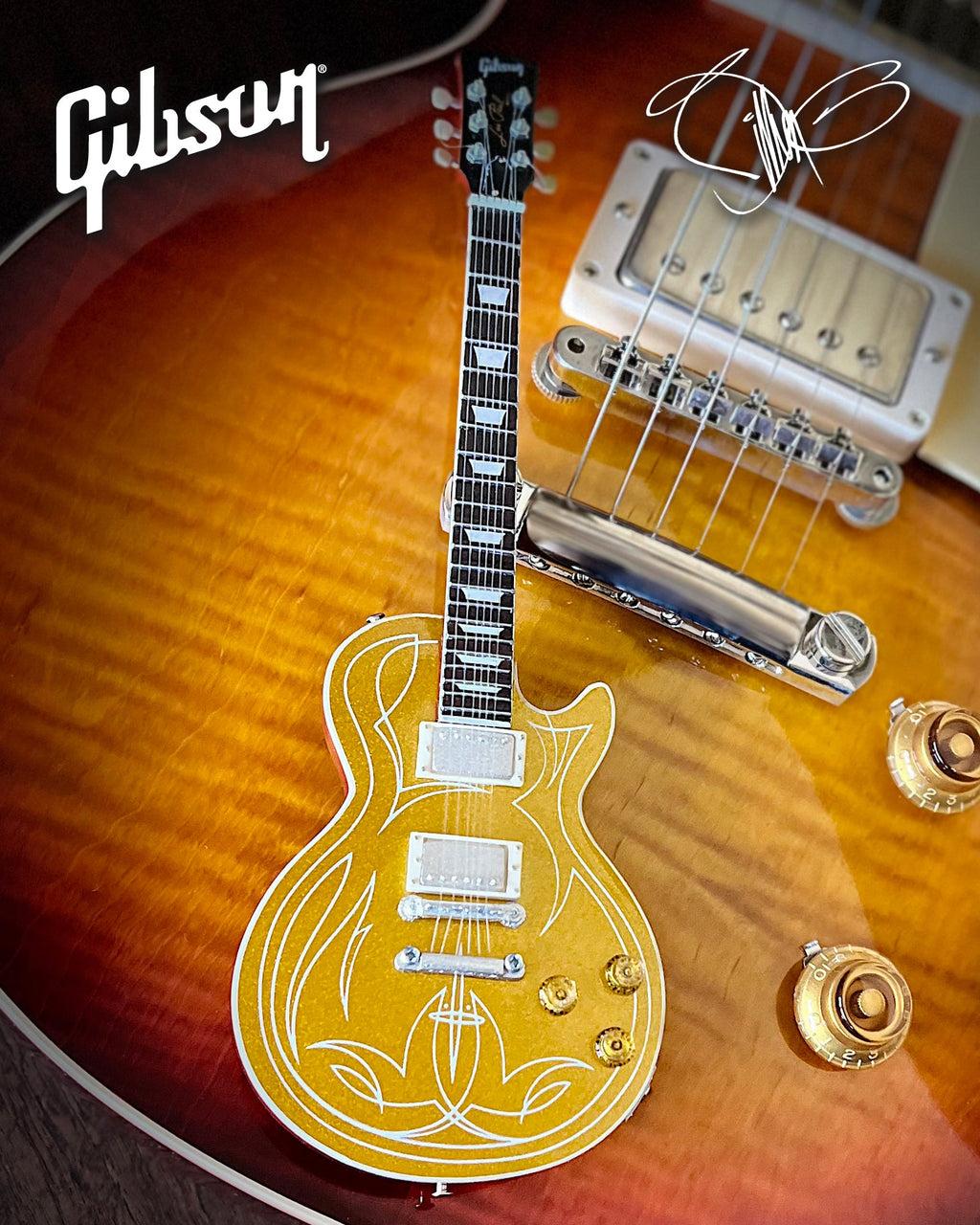 Mini guitarra Gibson Les Paul Goldtop "Pinstripe" de Billy F. Gibbons 