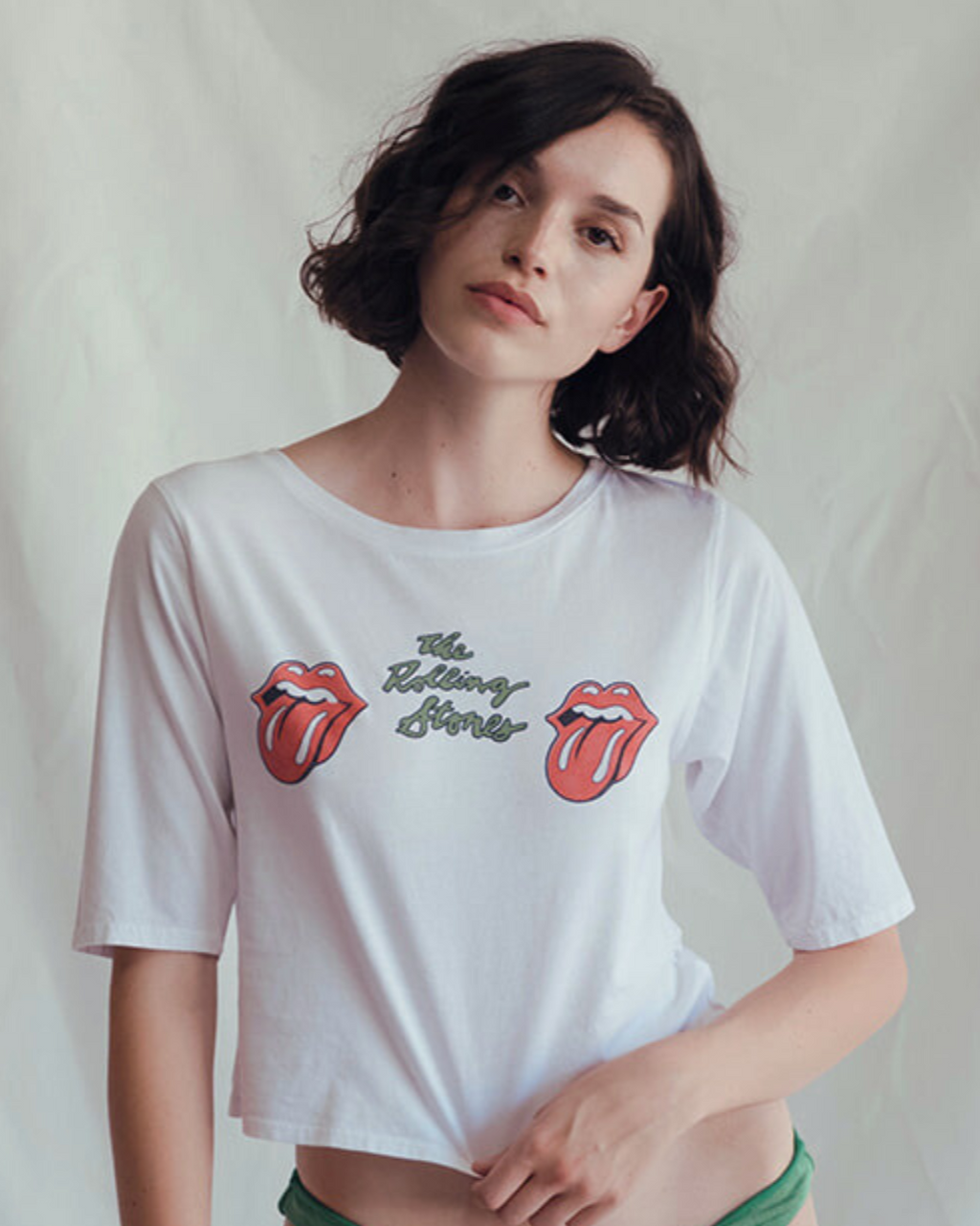 CAMISETA CORTA START ME UP DE THE ROLLING STONES