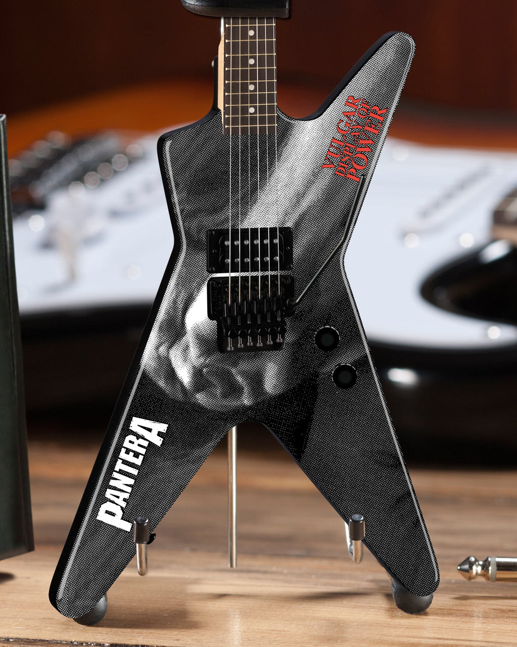 PANTERA - DEAN DIMEBAG - UNA VULGAR EXHIBICIÓN DE PODER ML - MINI GUITARRA