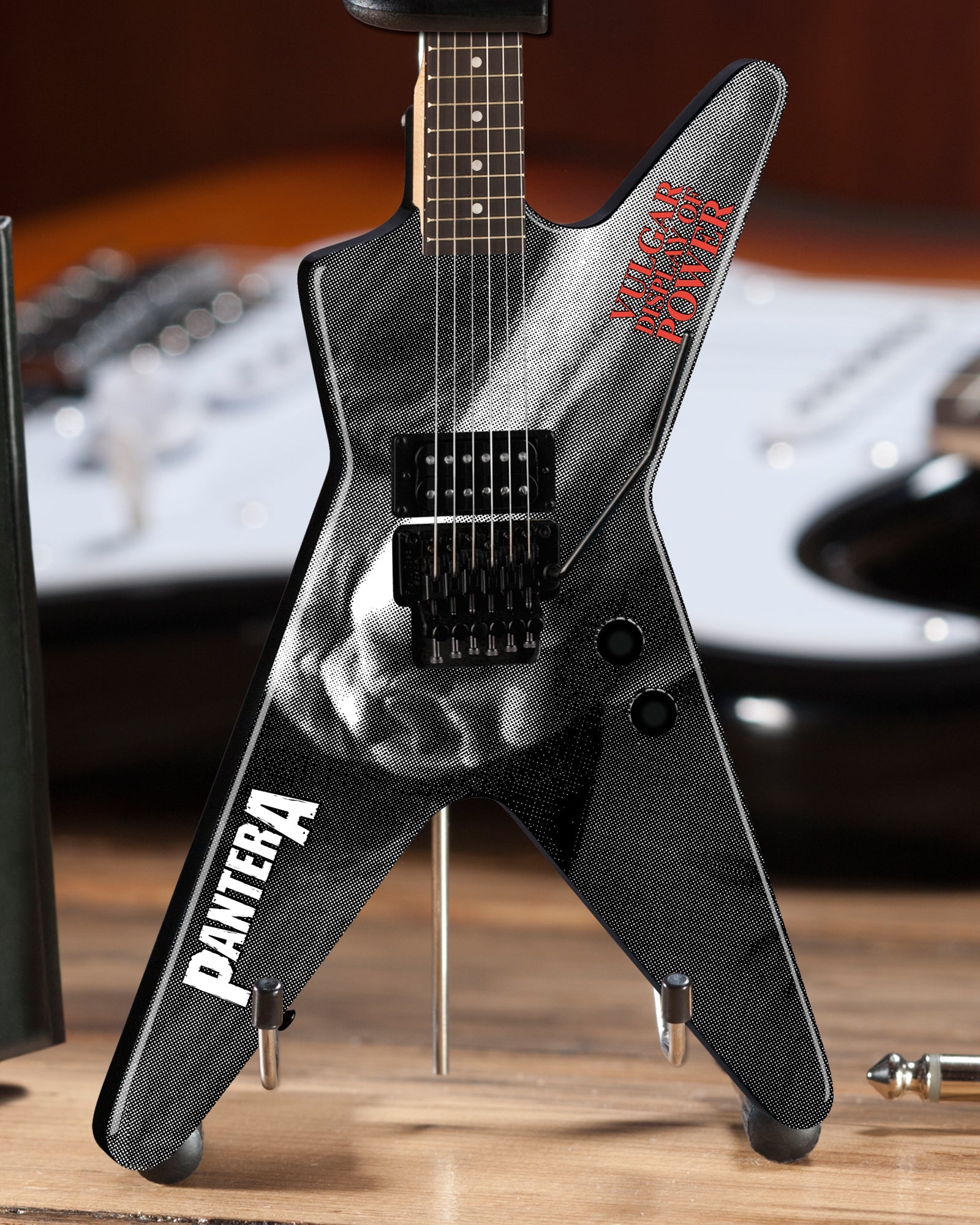 PANTERA - DEAN DIMEBAG - UNA VULGAR EXHIBICIÓN DE PODER ML - MINI GUITARRA