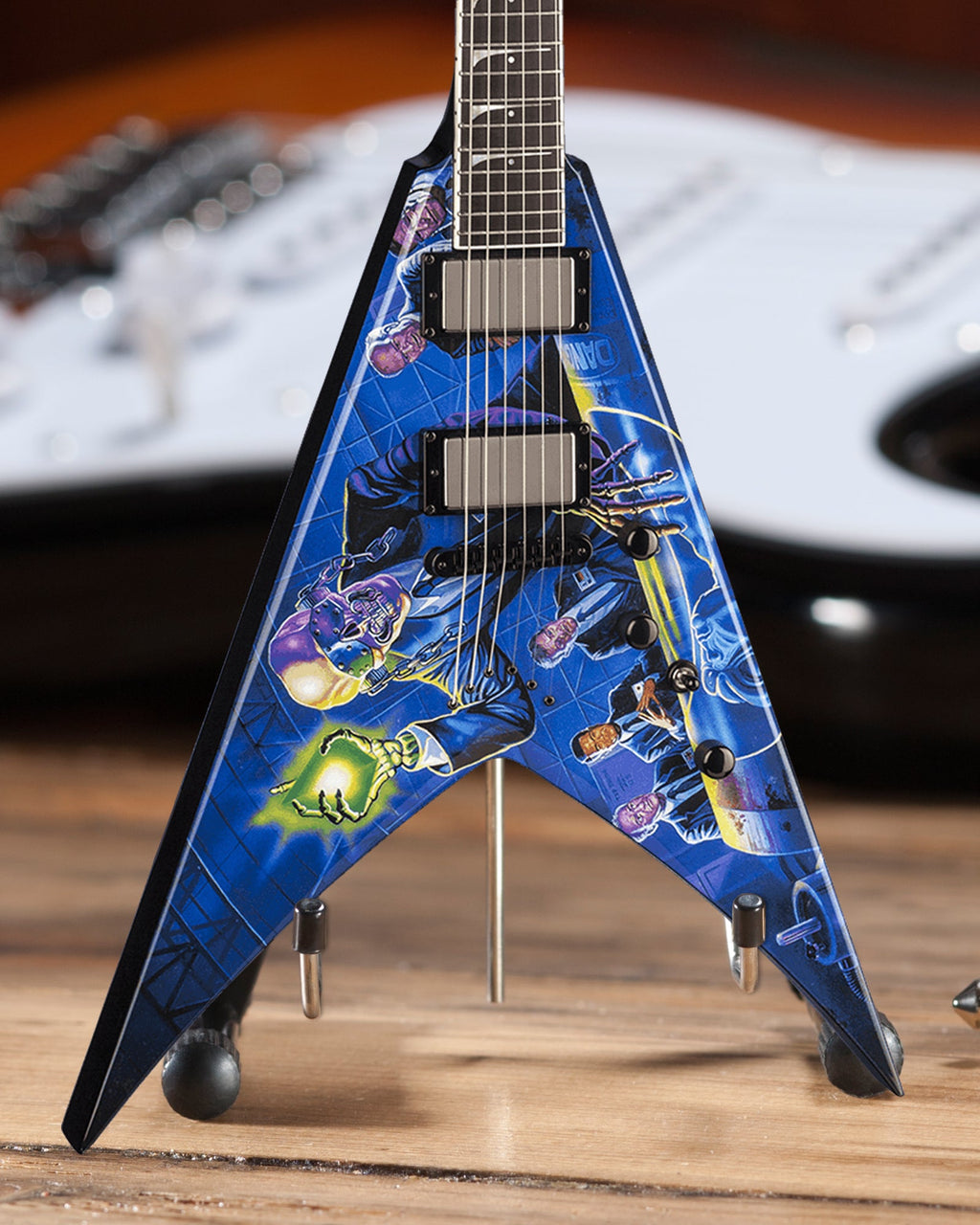 MEGADETH - DAVE MUSTAINE - SIGNATURE V RUST IN PEACE - MINI GUITAR