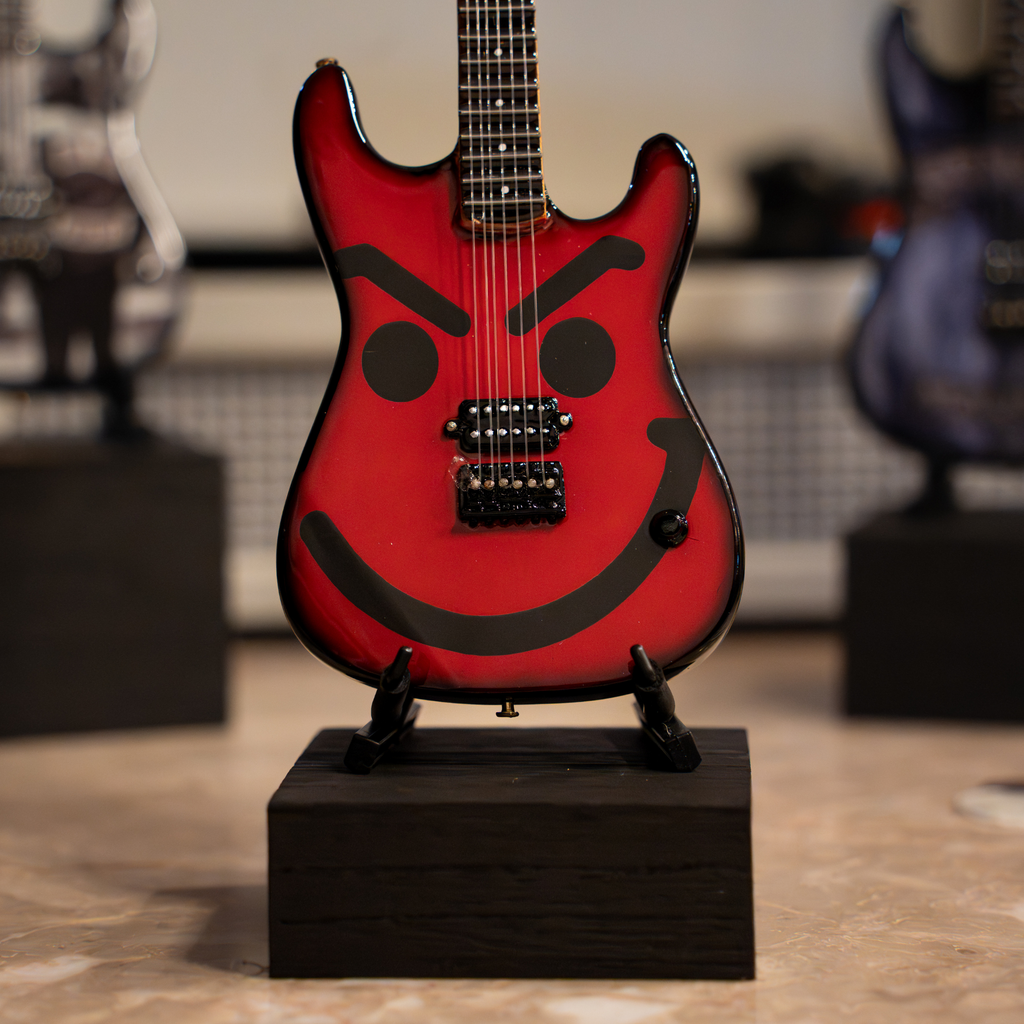 BON JOVI - HAVE A NICE DAY - MINI GUITAR