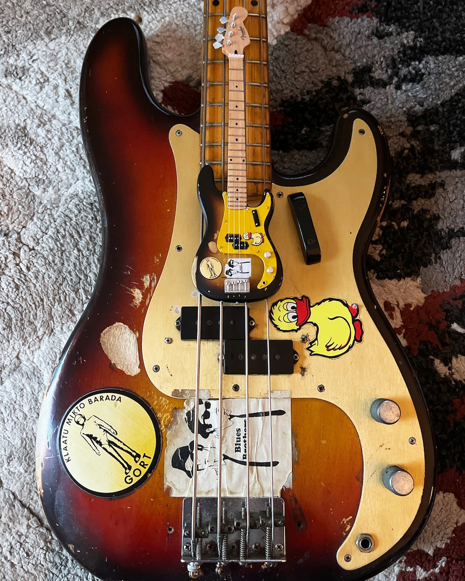 DUCK DUNN ORIGINAL 1959 FENDER™ PRECISION BASS™ DUCK BASS - MINI GUITAR