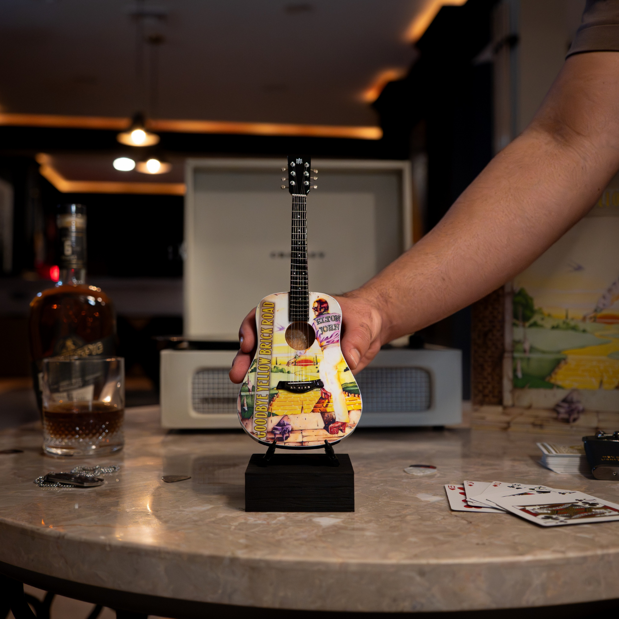 ELTON JOHN - GOODBYE YELLOW BRICK ROAD - MINI GUITAR