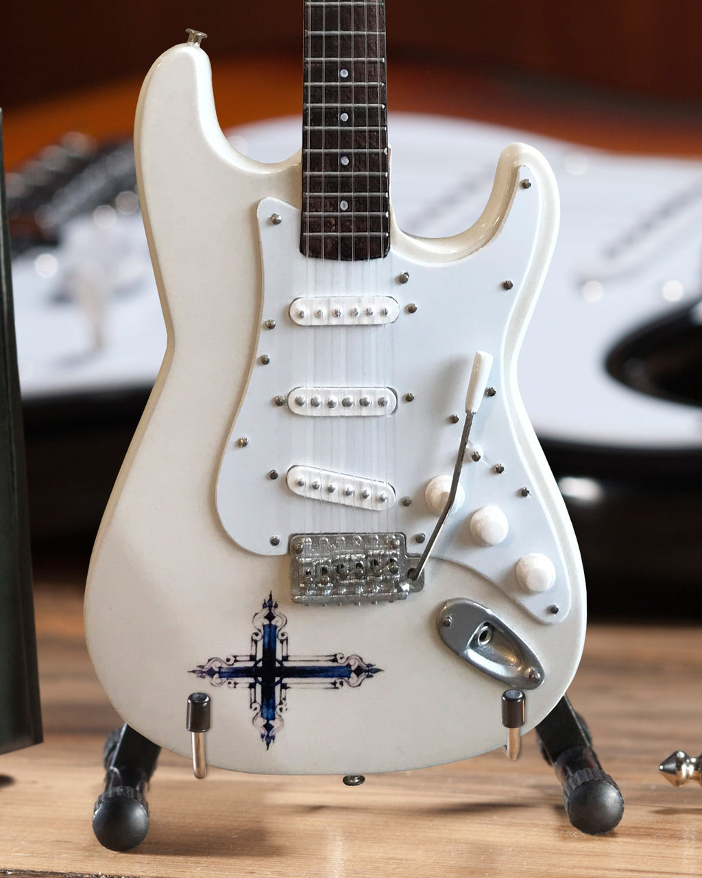 KENNY WAYNE SHEPHERD - FENDER™ STRAT™ CROSS - MINI GUITAR