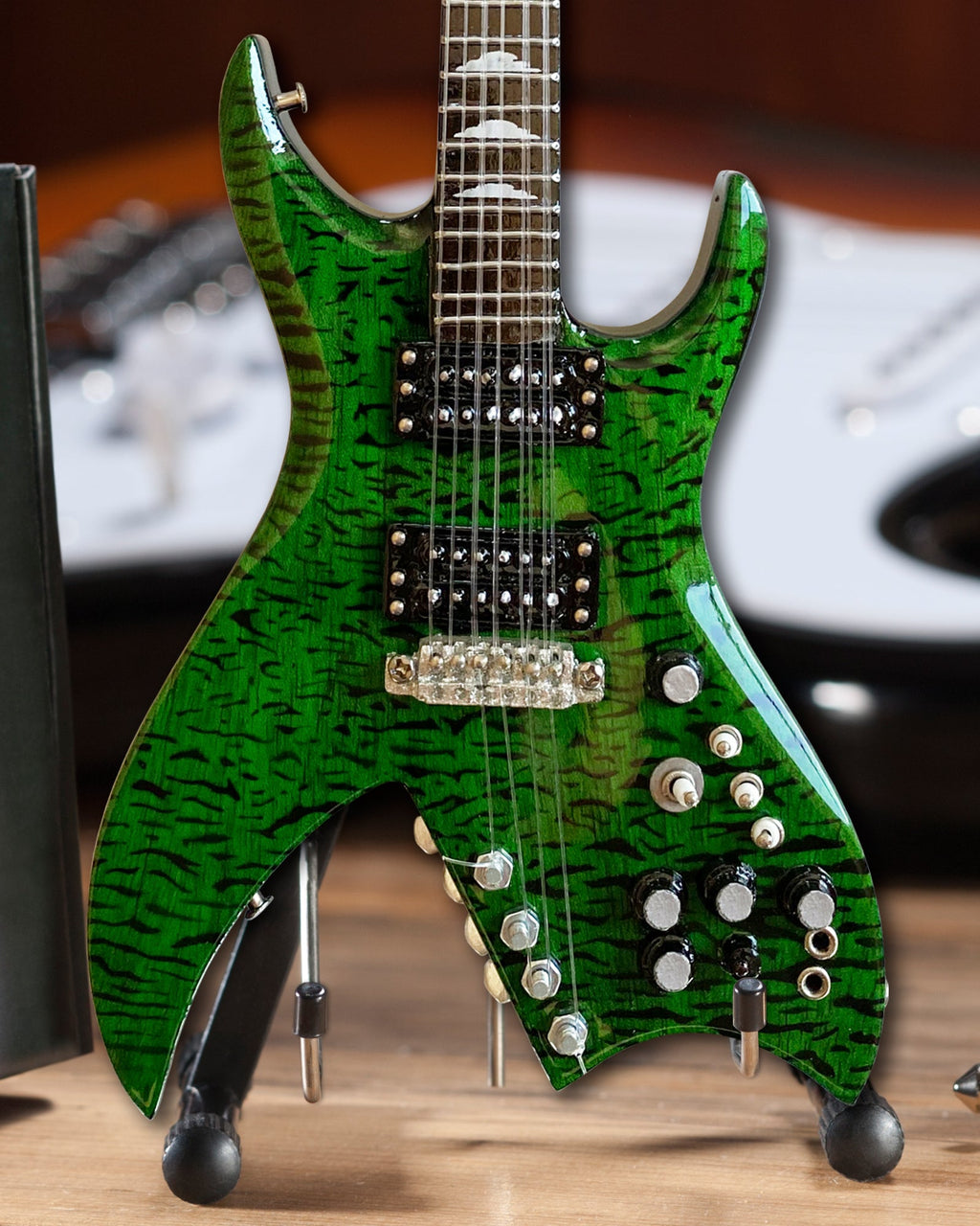 SLASH - B.C. RICH® BICH GREEN MINI GUITAR