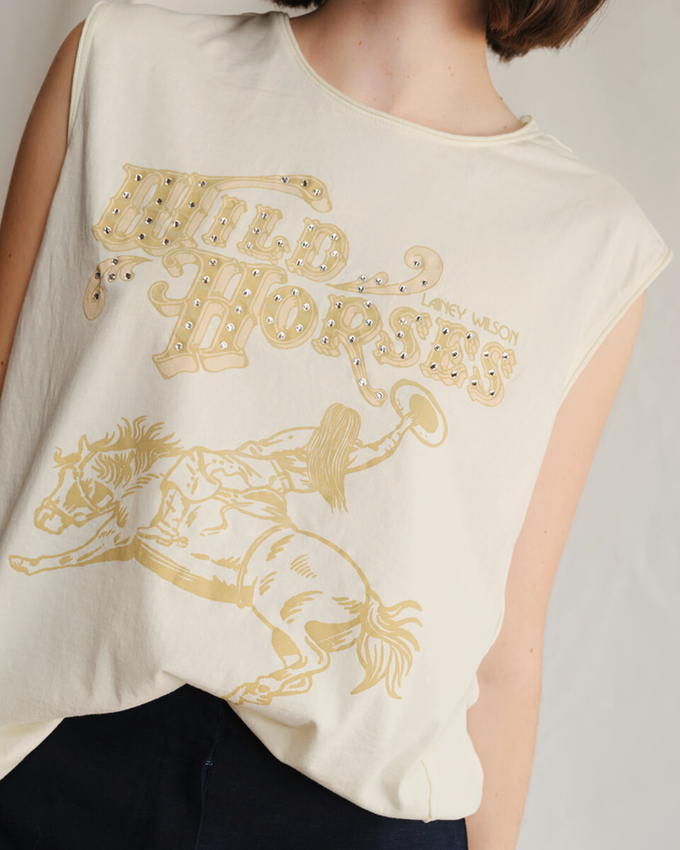 LAINEY WILSON - WILD HORSES SLEEVELESS TANK TOP