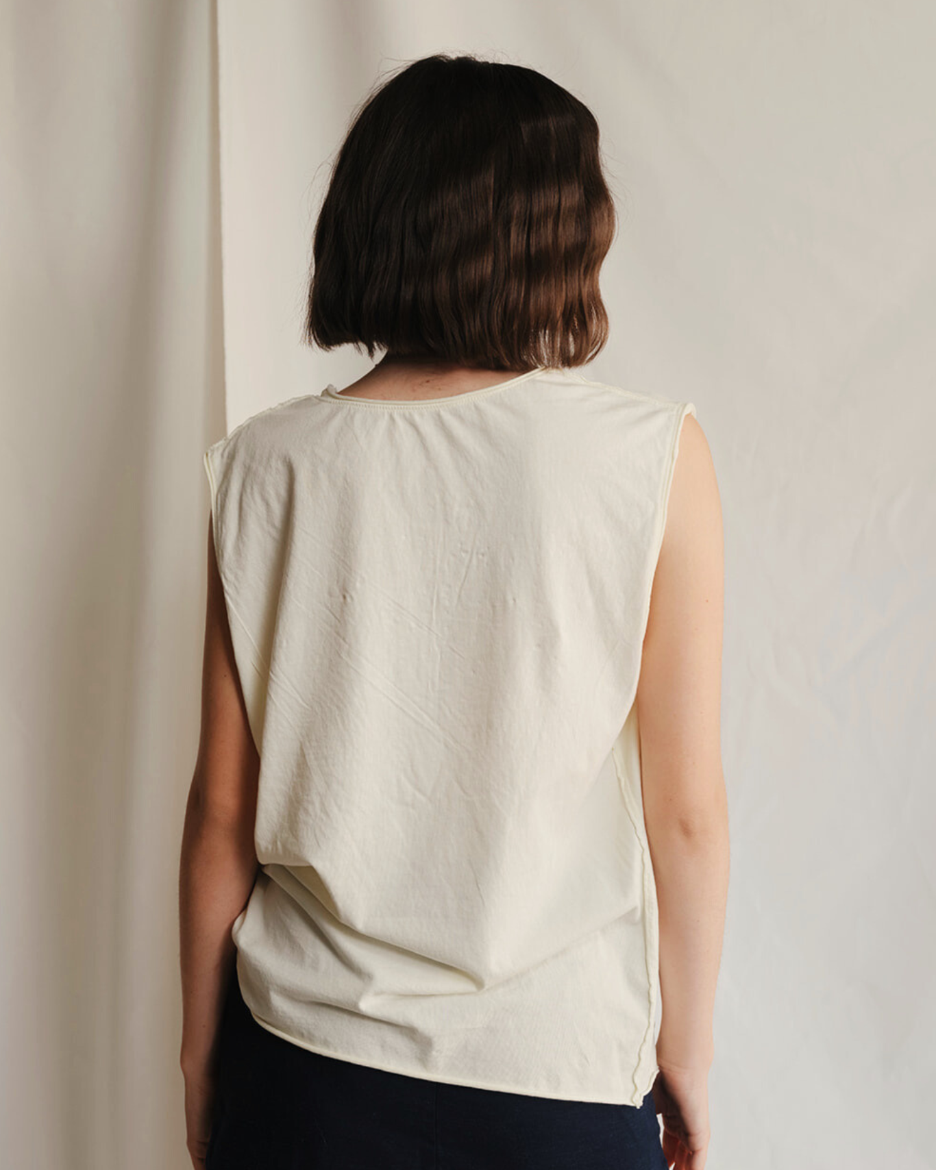 LAINEY WILSON - WILD HORSES SLEEVELESS TANK TOP