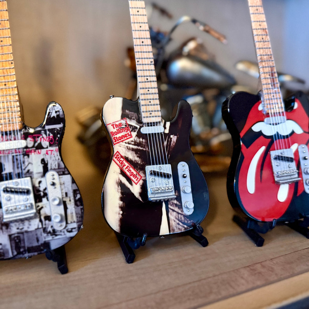 THE ROLLING STONES - TONGUE AND LIPS - MINI GUITAR