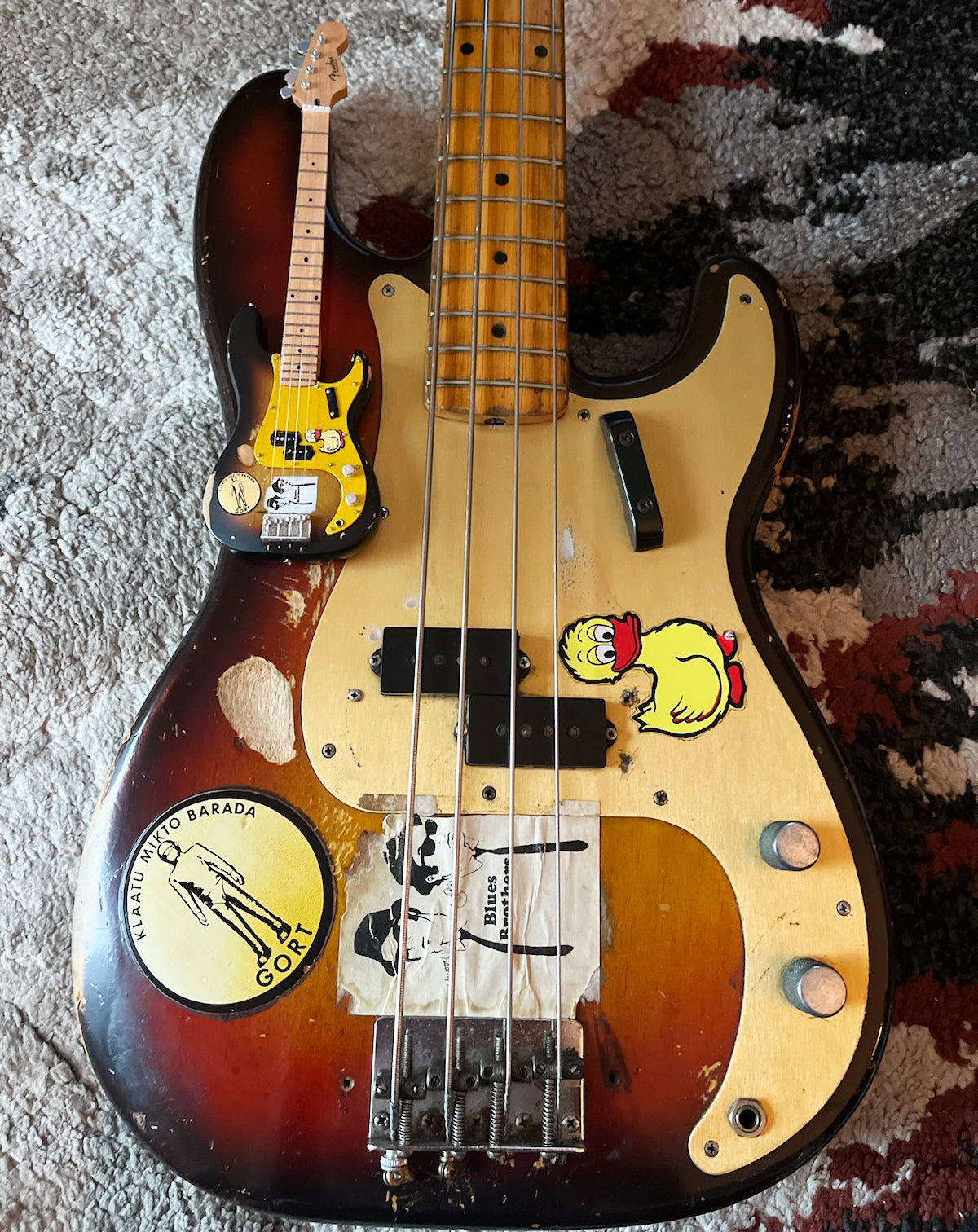 DUCK DUNN ORIGINAL 1959 FENDER™ PRECISION BASS™ DUCK BASS - MINI GUITAR