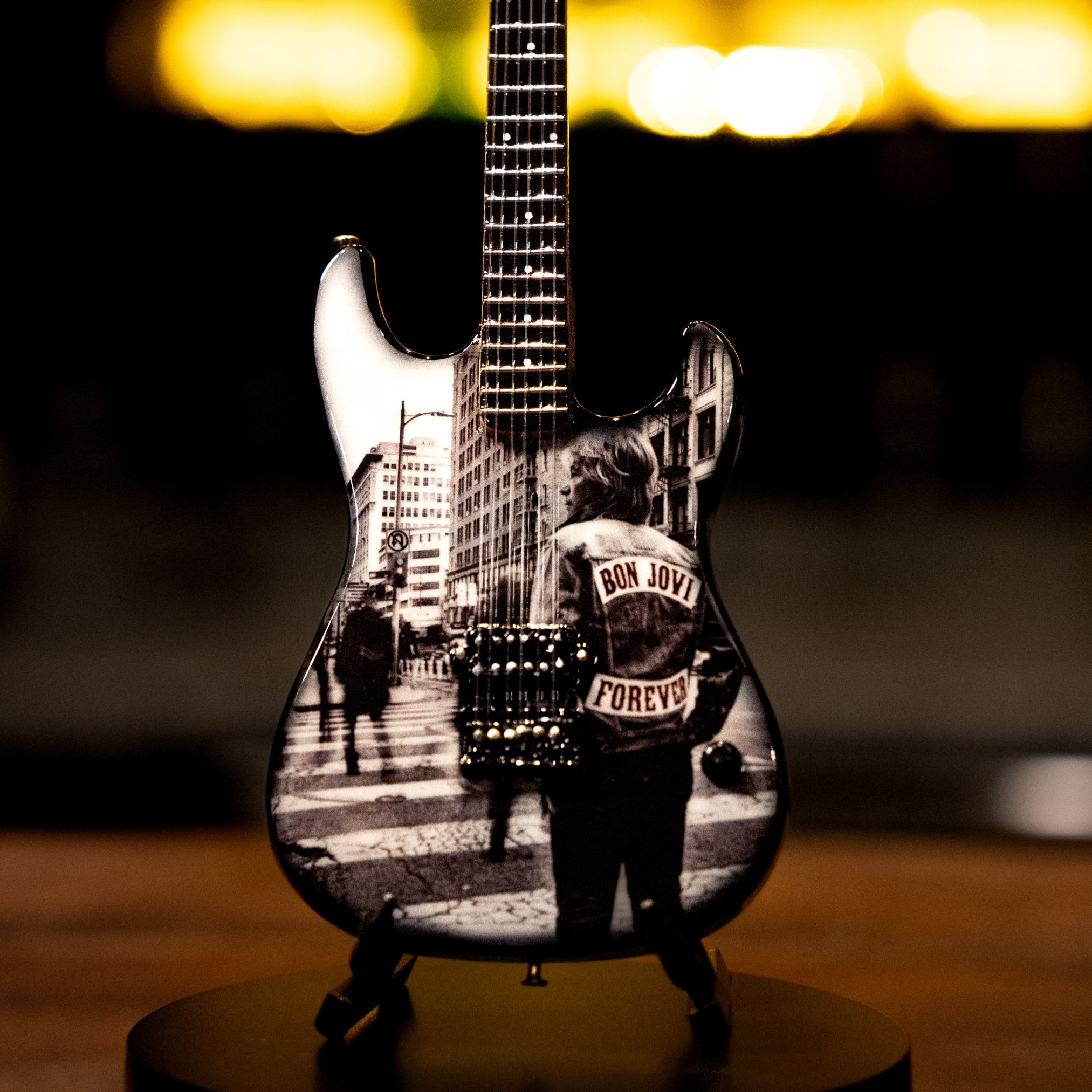 BON JOVI - FOREVER ALBUM - MINI GUITAR