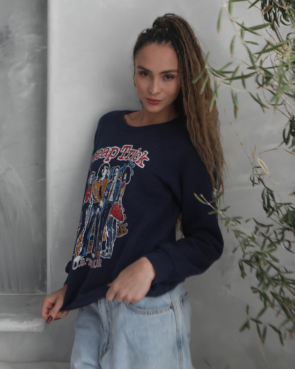 CHEAP TRICK - 1979 US TOUR SWEATSHIRT 4