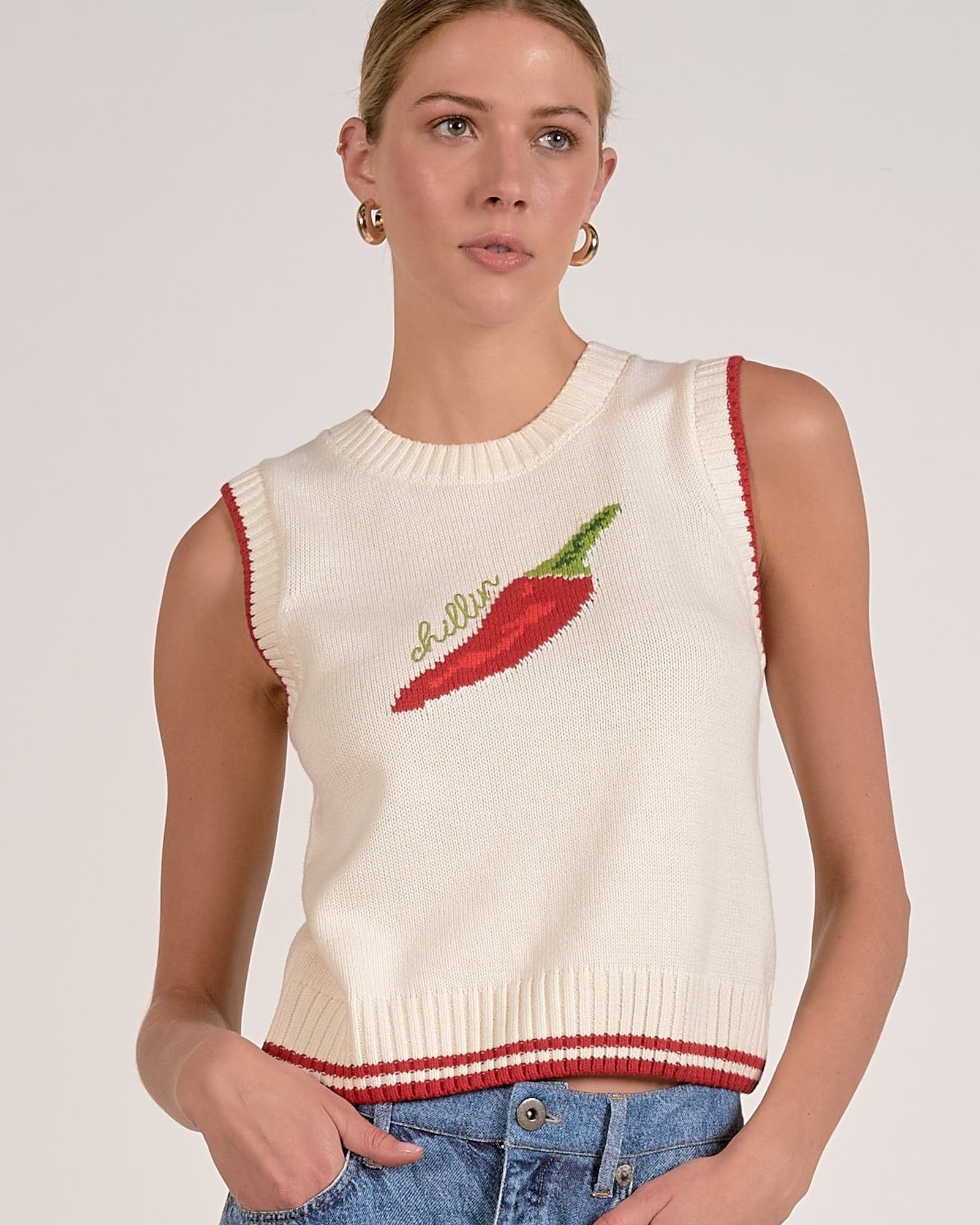 CHILI SWEATER VEST BY ELAN