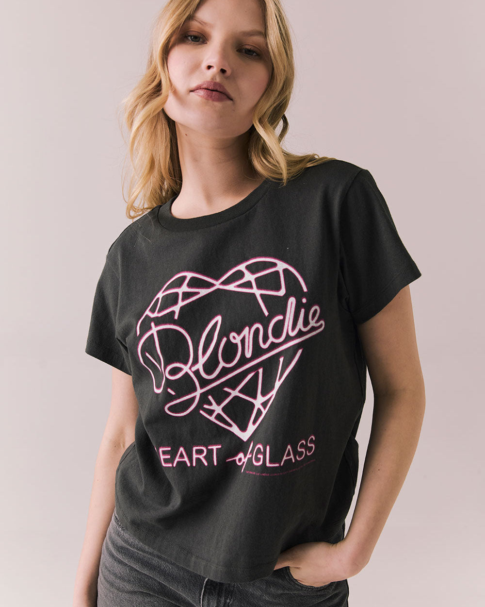 BLONDIE - HEART OF GLASS VINTAGE BLACK CROPPED TEE