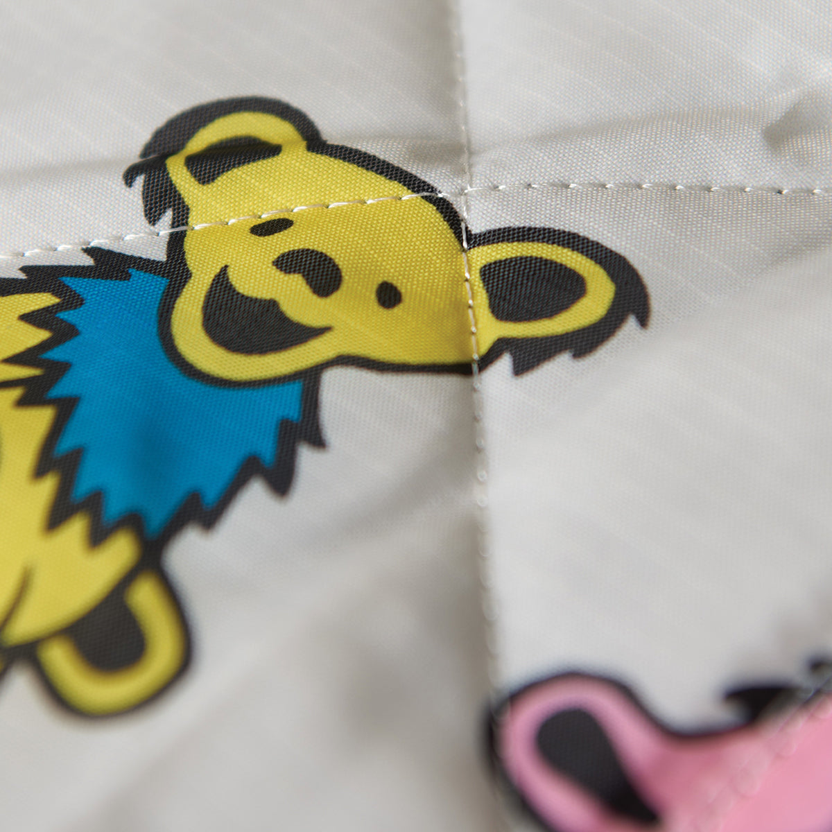 GRATEFUL DEAD x SLOWTIDE - DANCING BEARS PACKABLE PICNIC BLANKET