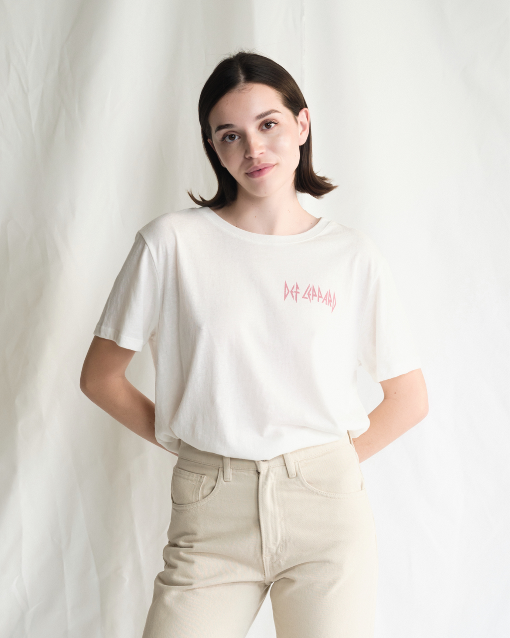 DEF LEPPARD - LOVE AND AFFECTION T-SHIRT