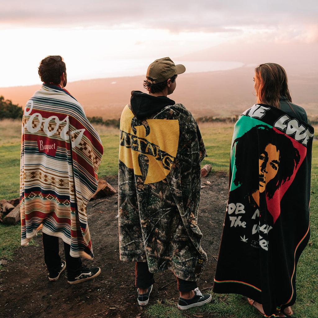 WU-TANG CLAN x SLOWTIDE - TRIUMPH PLUSH FLEECE THROW BLANKET