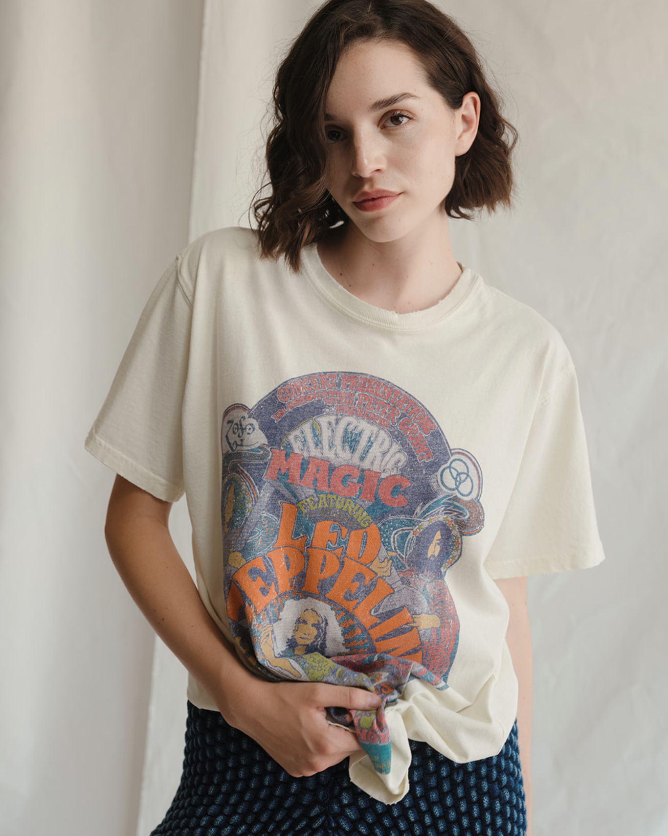 LED ZEPPELIN - EMPIRE POOL T-SHIRT