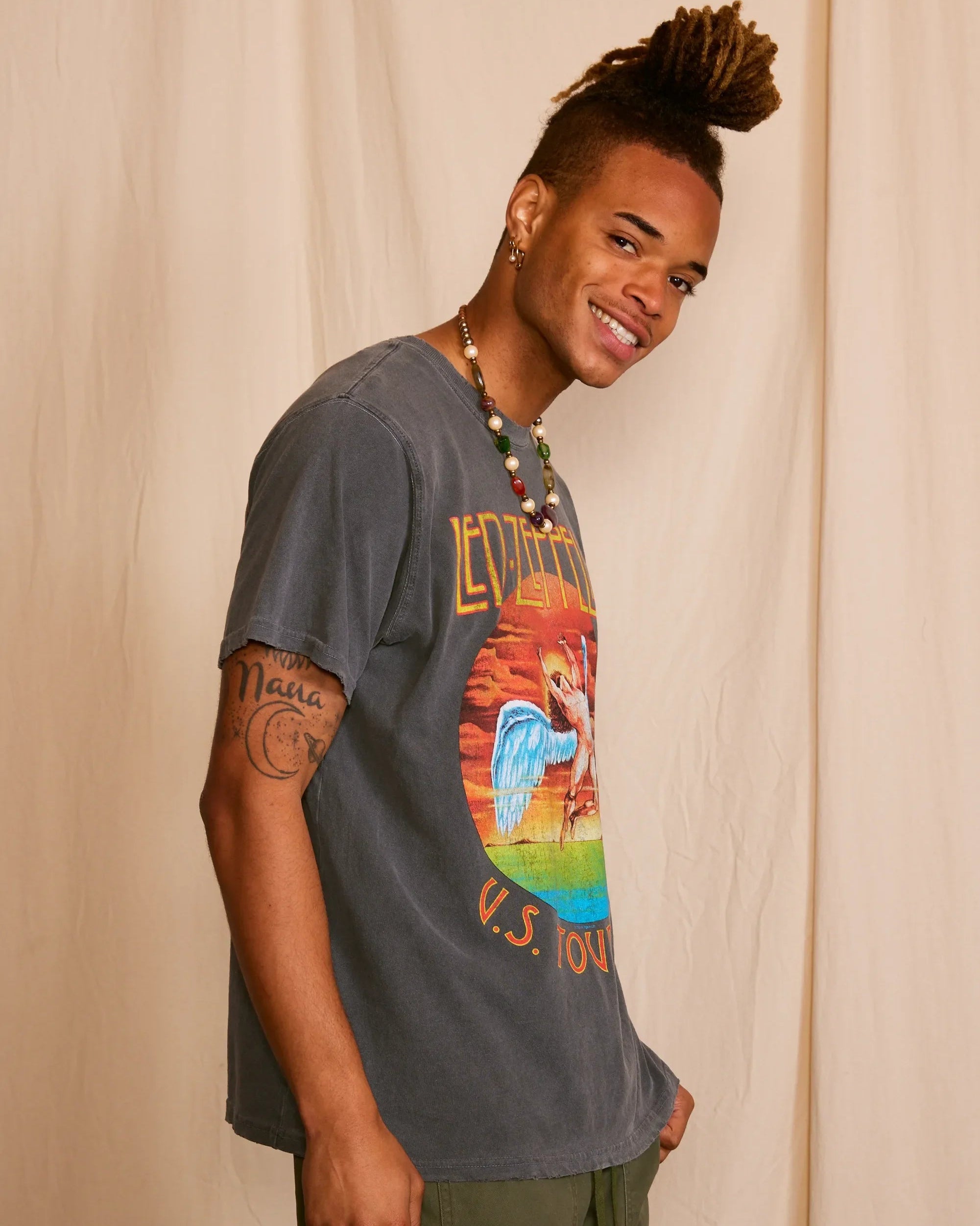 LED ZEPPELIN - U.S. TOUR 1975 SUNKISSED GRAY UNISEX T-SHIRT