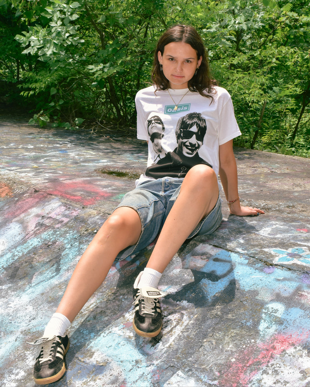OASIS - COLUMBIA HOTEL PHOTO UNISEX T-SHIRT