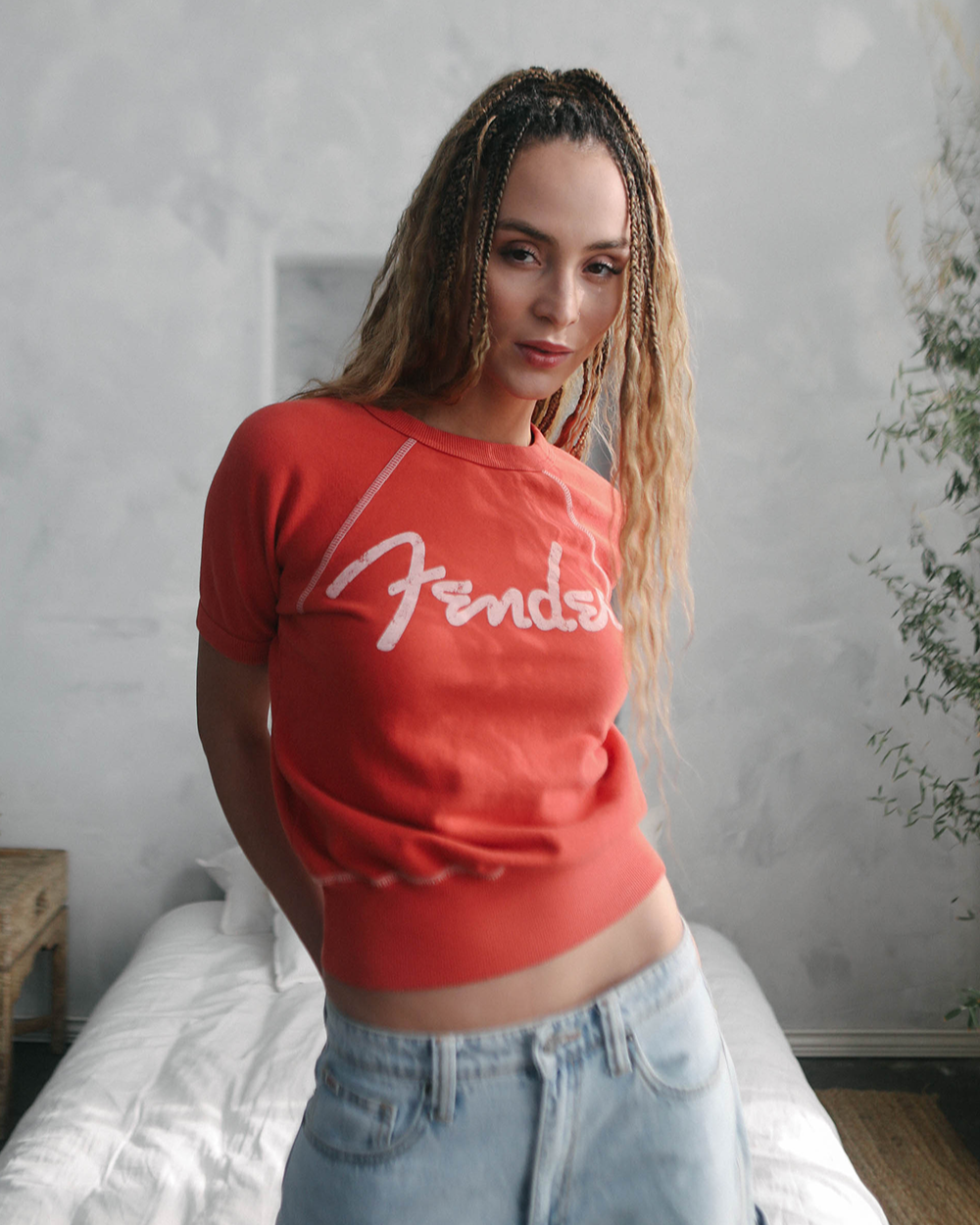 PEOPLE OF LEISURE - FENDER SHORT SLEEVE RAGLAN