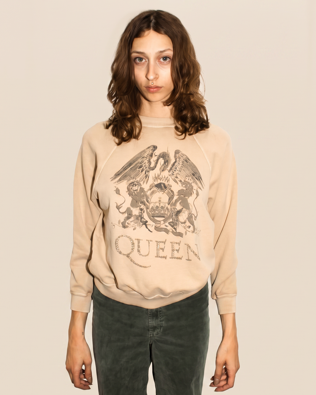 QUEEN - CREST PULLOVER