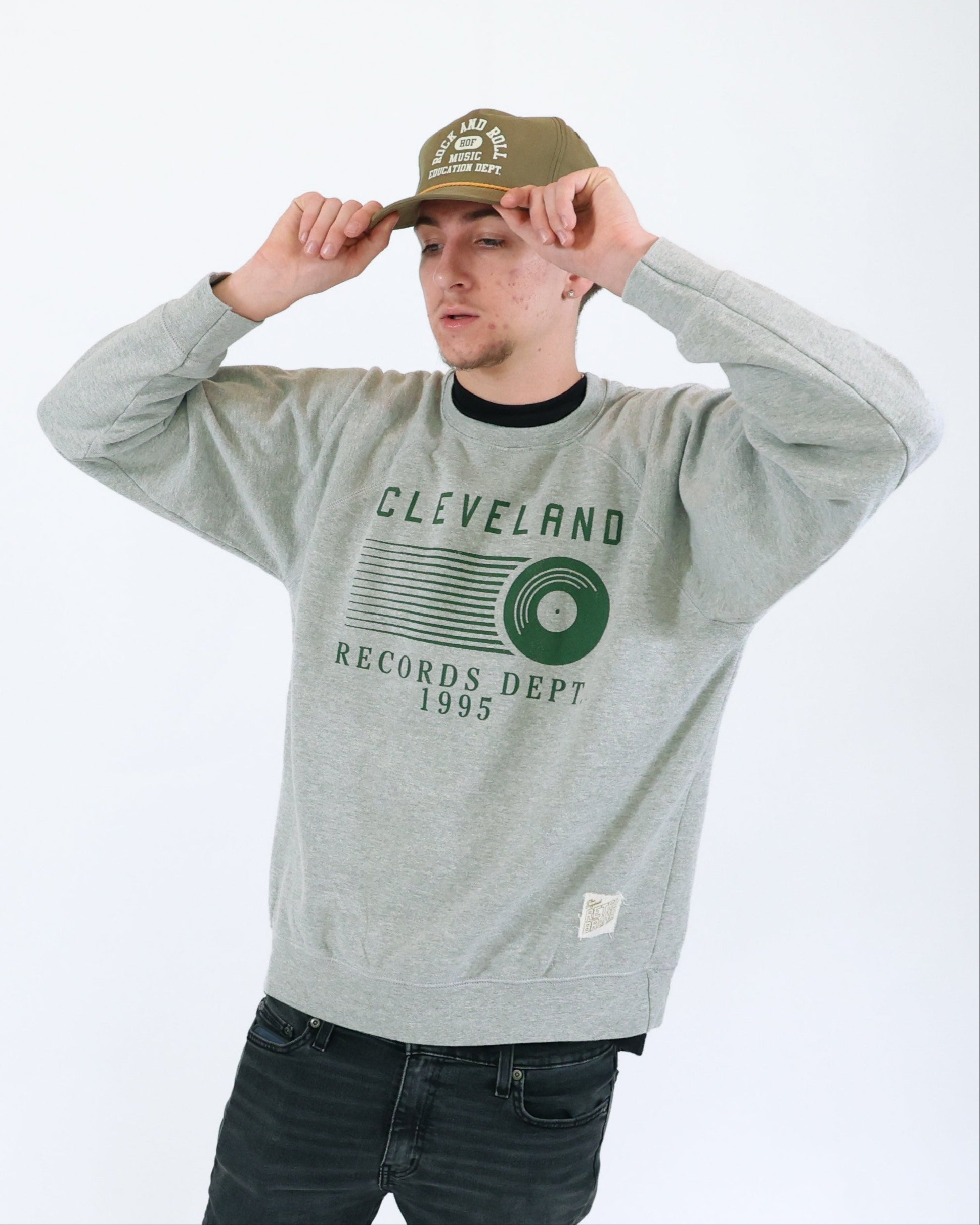 ROCK HALL CLEVELAND RECORD DEPT. PULLOVER CREW