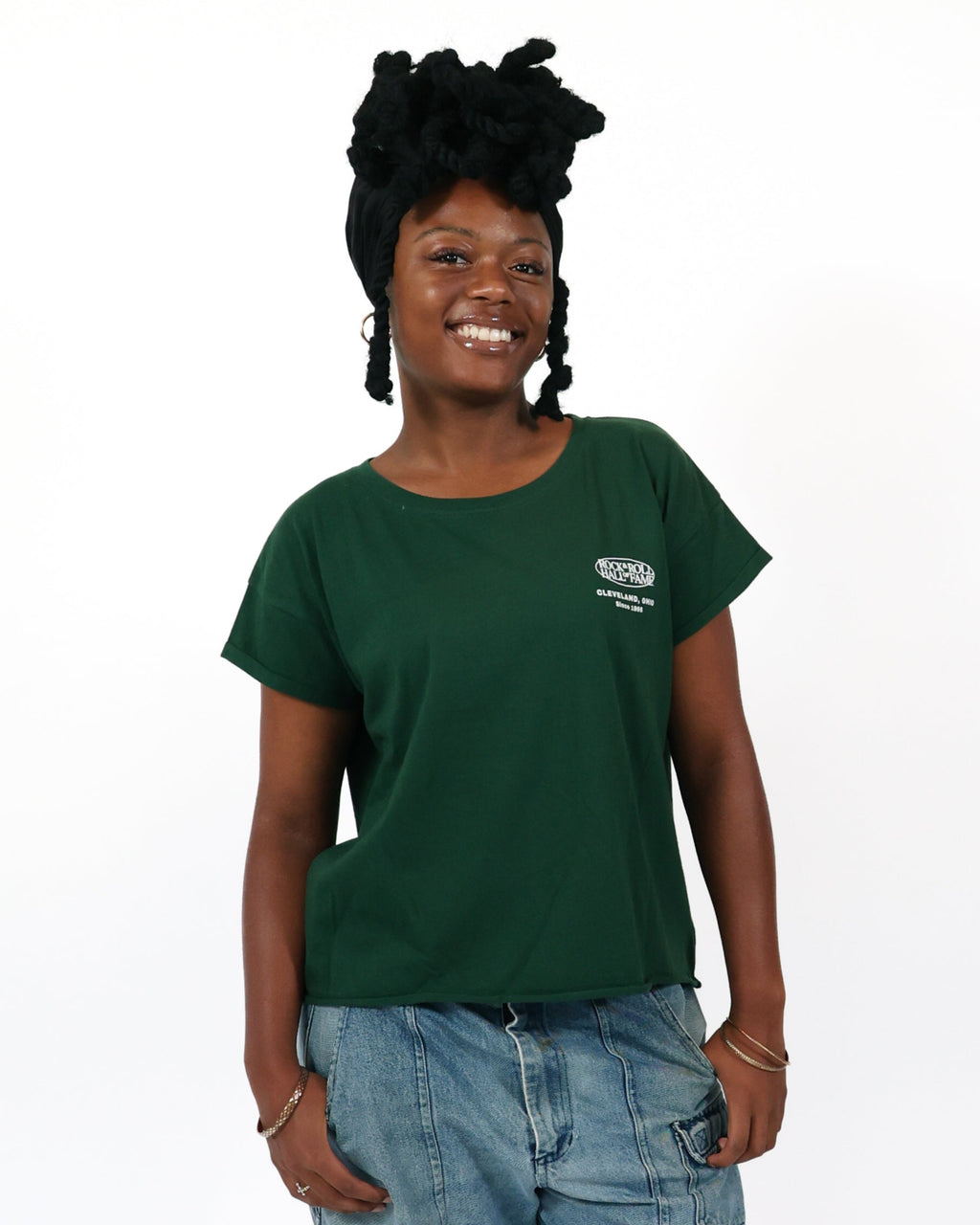 ROCK HALL LEGENDS PLAY GUITARS BOXY CROPPED T-SHIRT