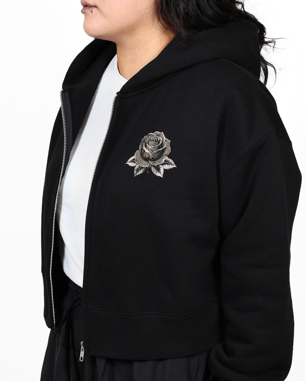 ROCK HALL ROSE FITTED ZIP-UP HOODIE