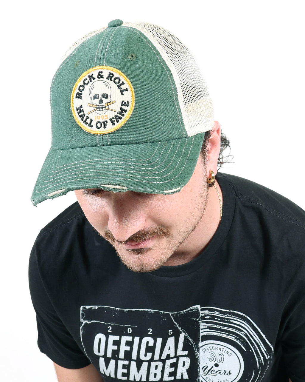 ROCK HALL SKULL & DRUMSTICKS HAT