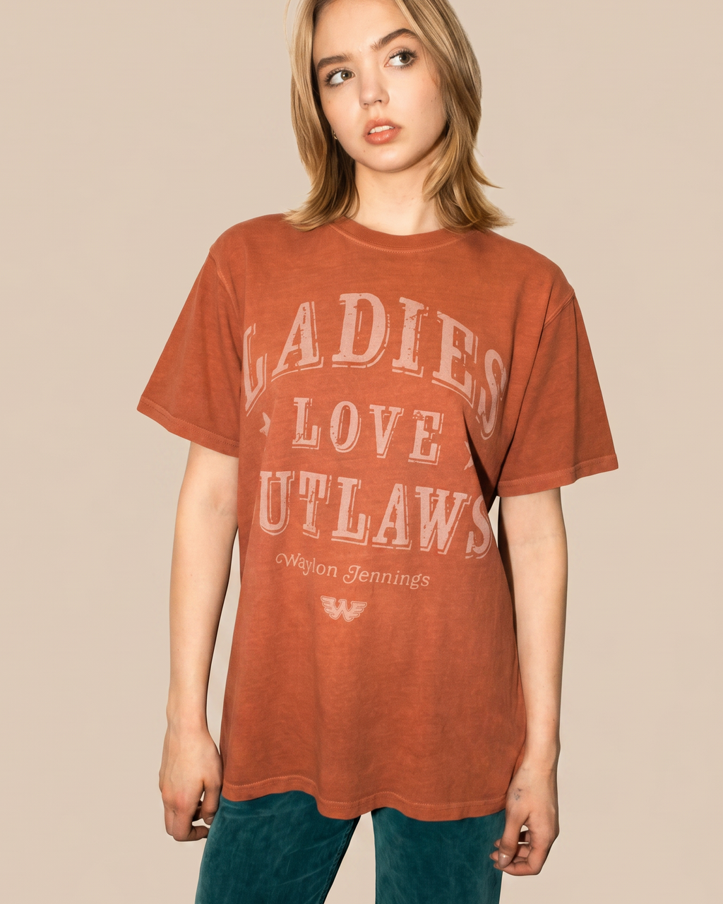 WAYLON JENNINGS - LADIES LOVE OUTLAWS SHIRT
