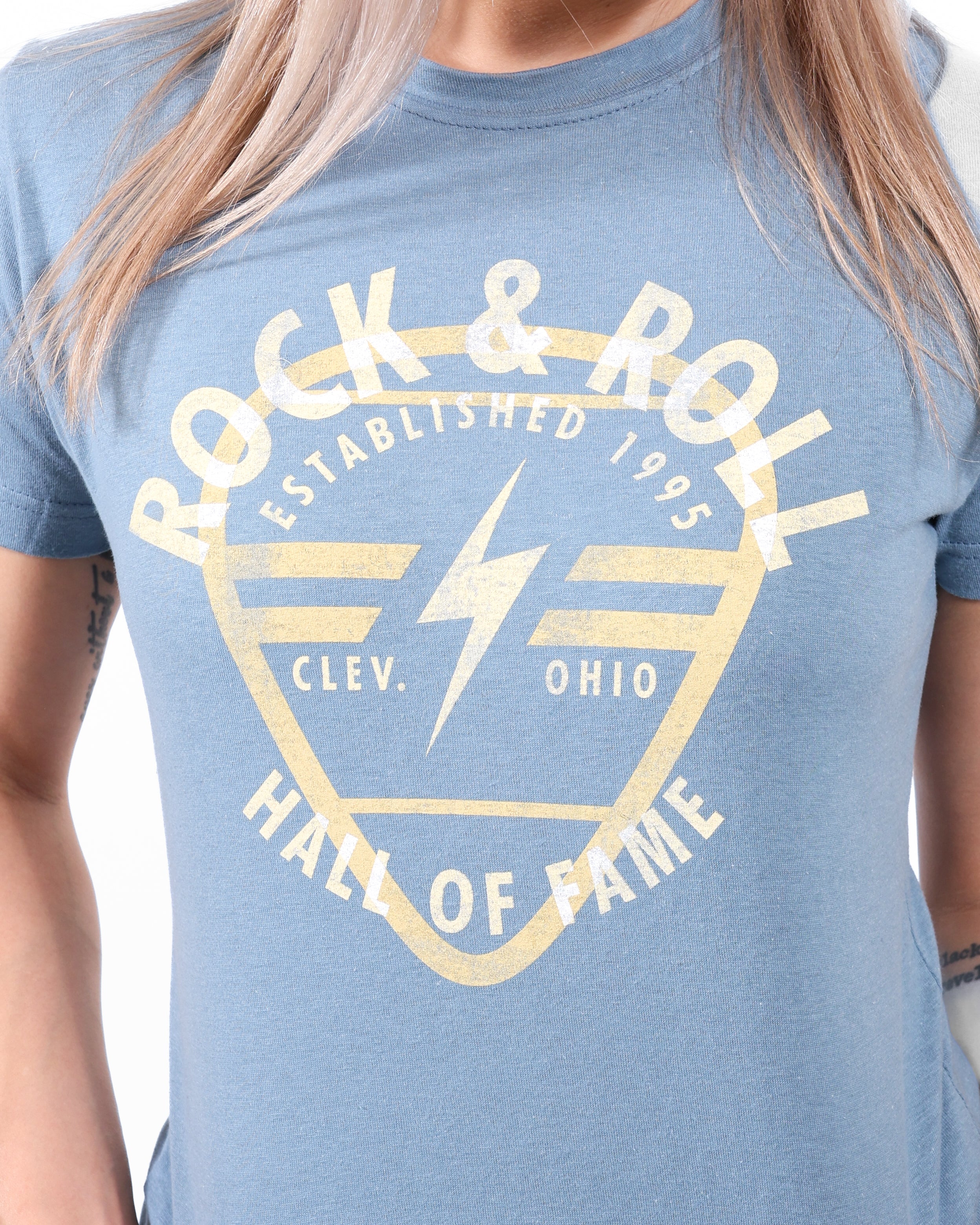 ROCK HALL PICK IMPRINT FITTED T-SHIRT