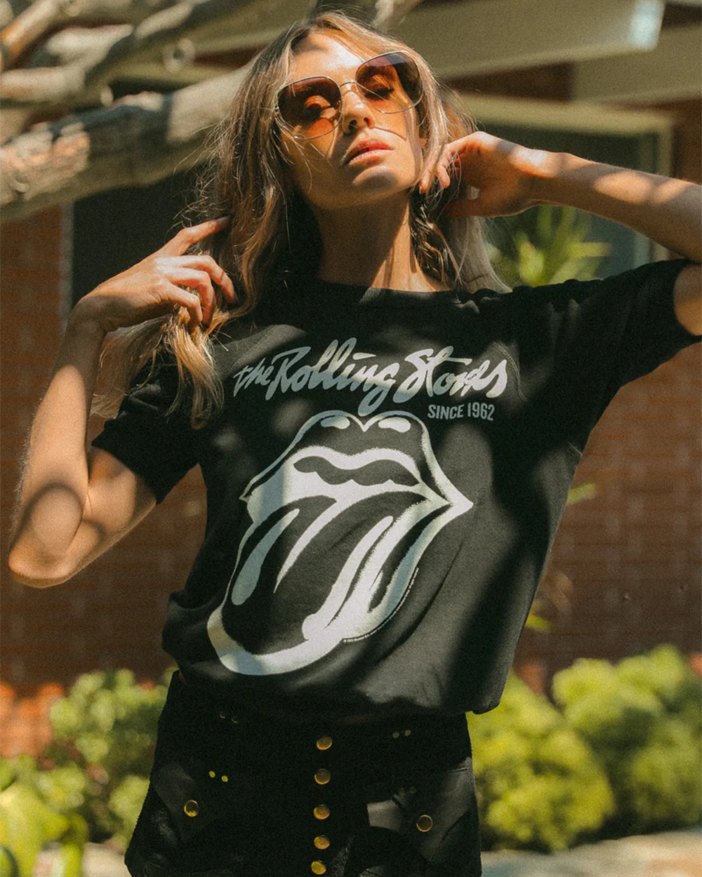 THE ROLLING STONES - BLACK RAGLAN T-SHIRT