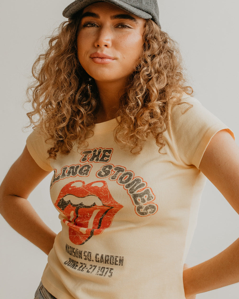 THE ROLLING STONES - PASTEL YELLOW 1975 T-SHIRT