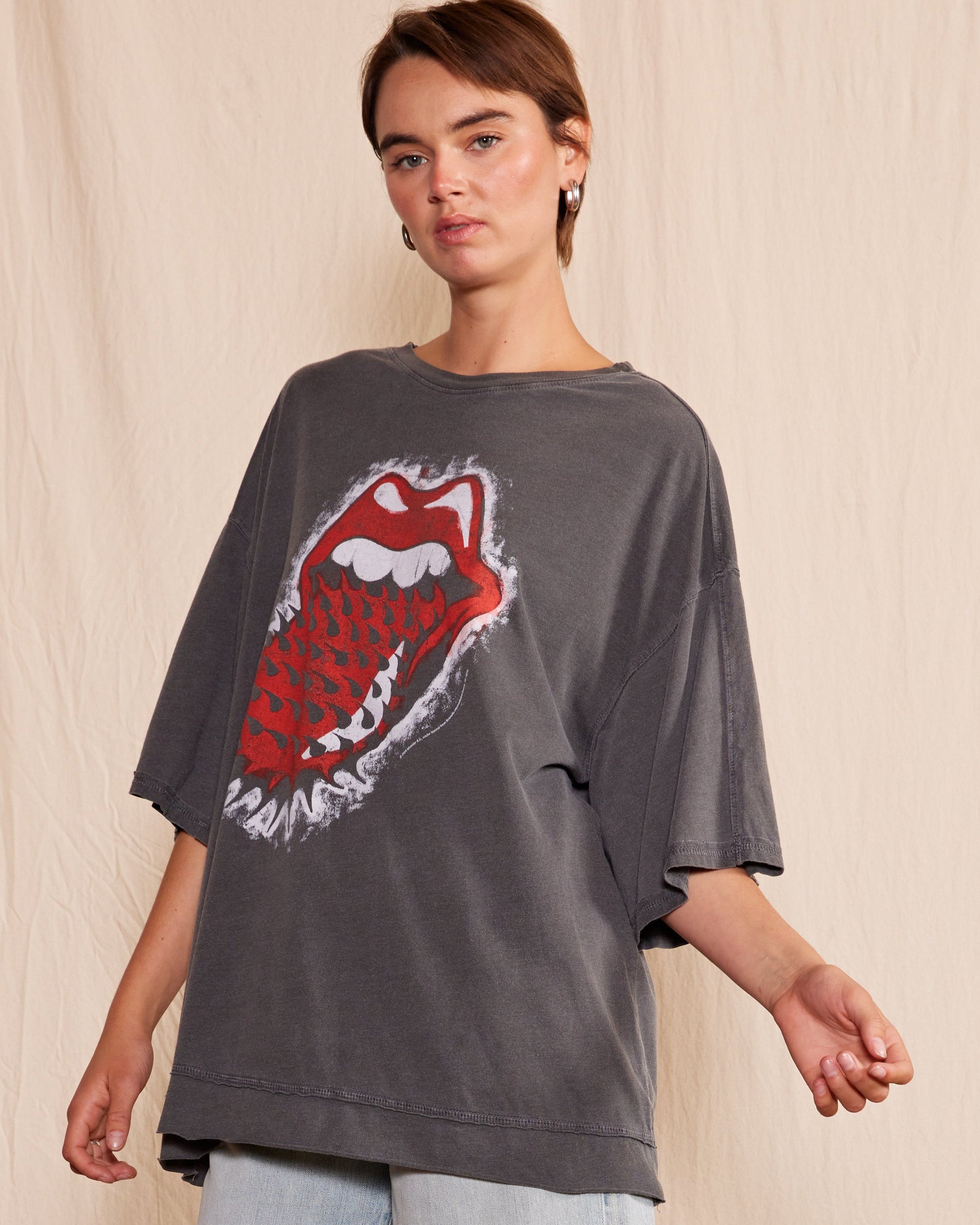 THE ROLLING STONES - THRU & THRU OVERSIZED T-SHIRT 2