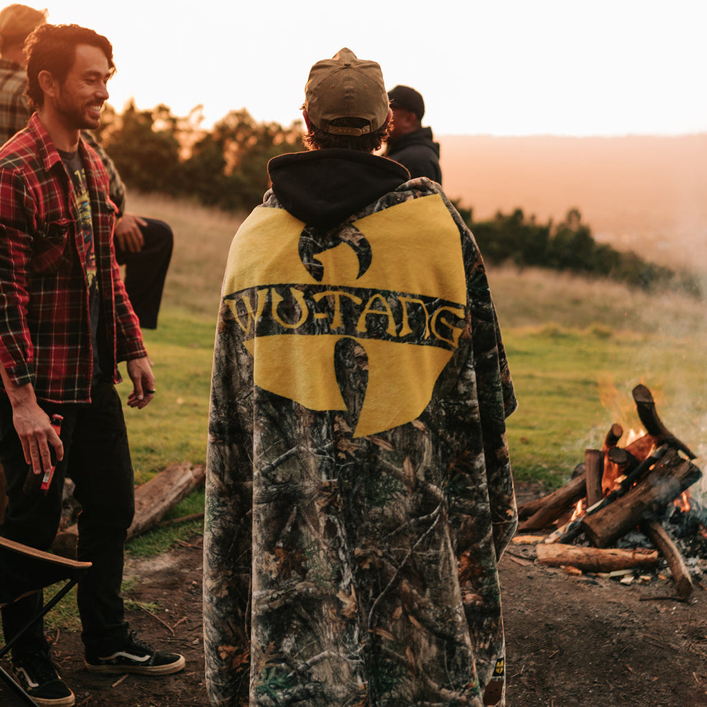 WU-TANG CLAN x SLOWTIDE - TRIUMPH PLUSH FLEECE THROW BLANKET