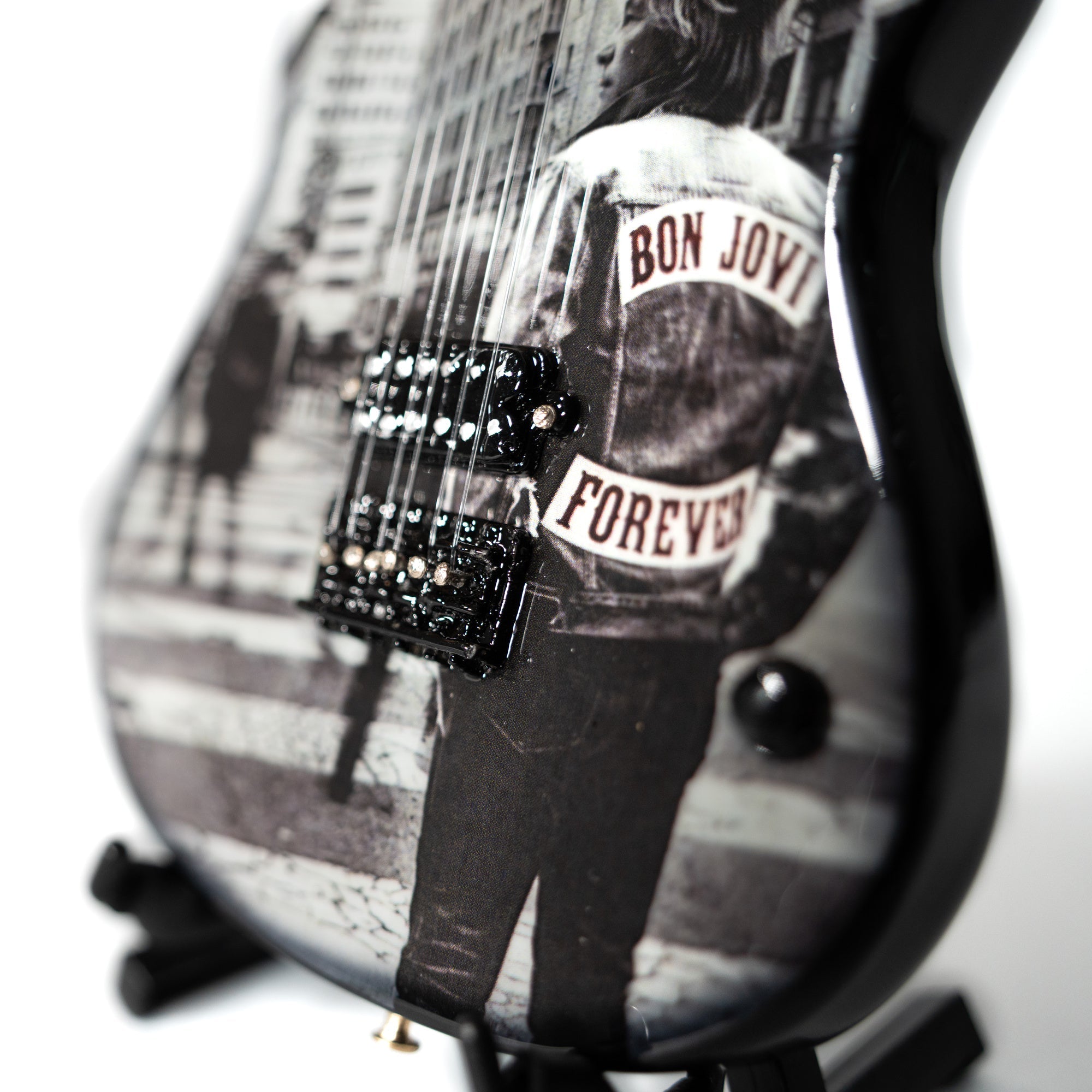 BON JOVI - FOREVER ALBUM - MINI GUITAR