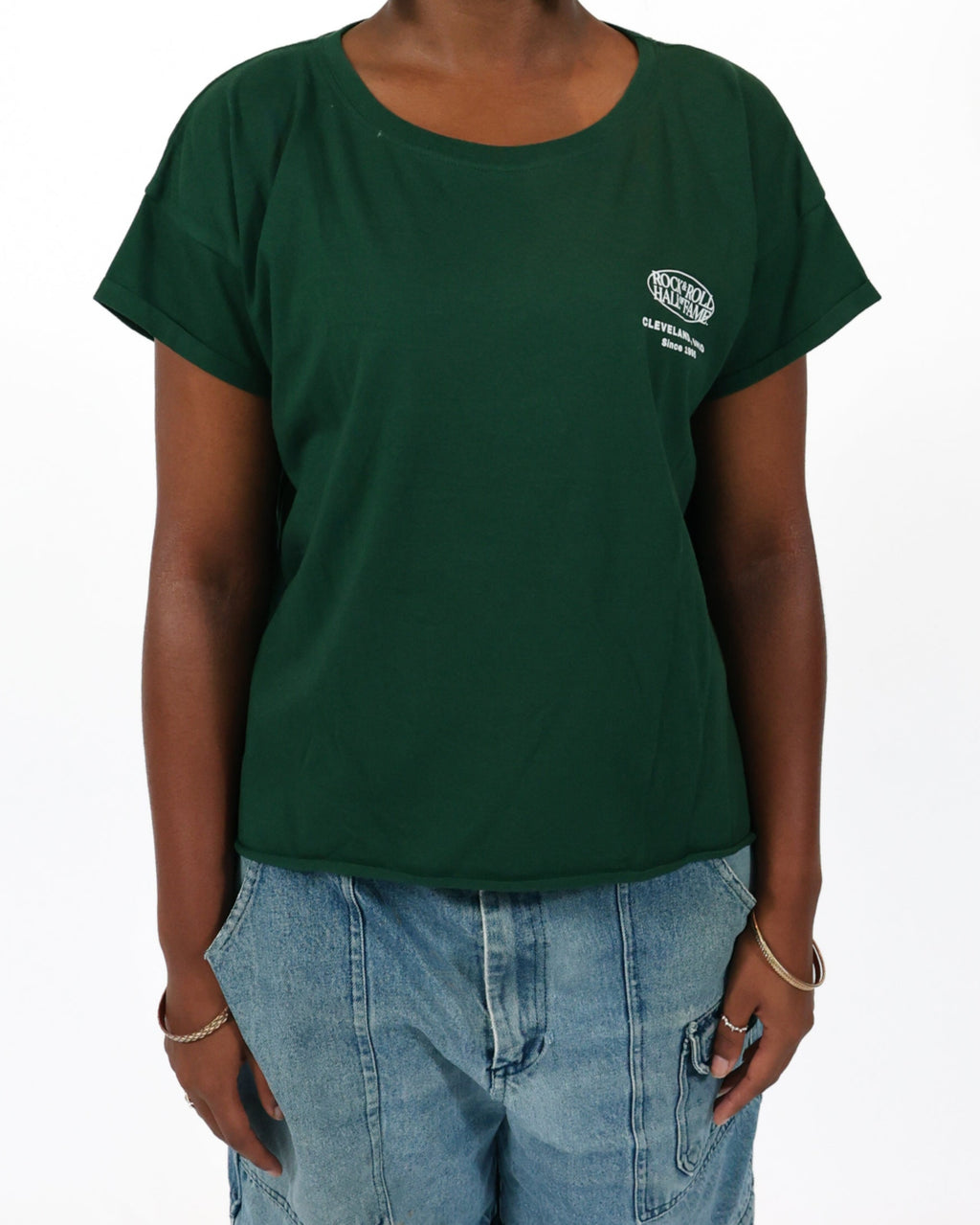 ROCK HALL LEGENDS PLAY GUITARS BOXY CROPPED T-SHIRT