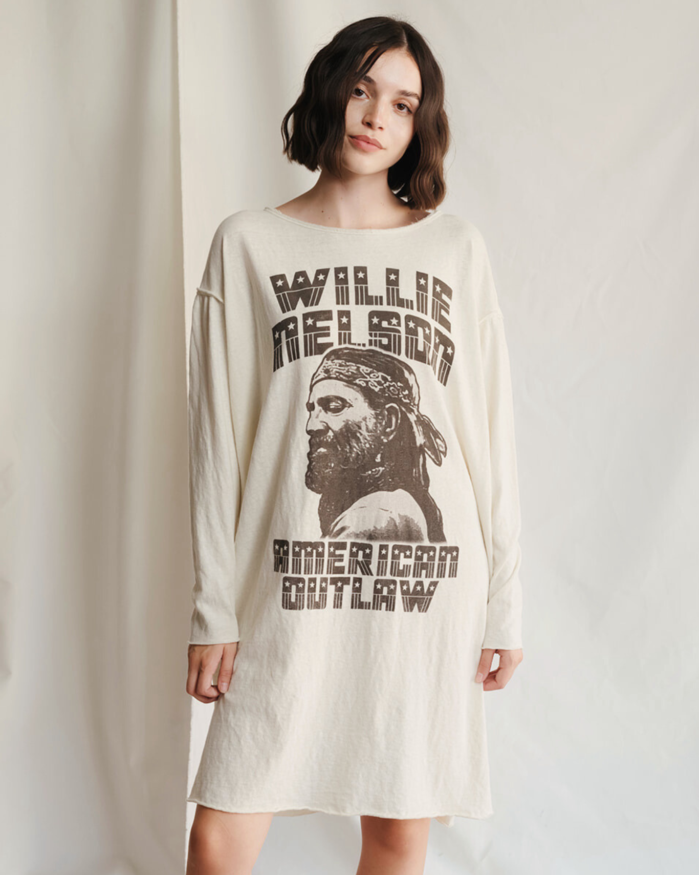 WILLIE NELSON - AMERICAN OUTLAW DRESS