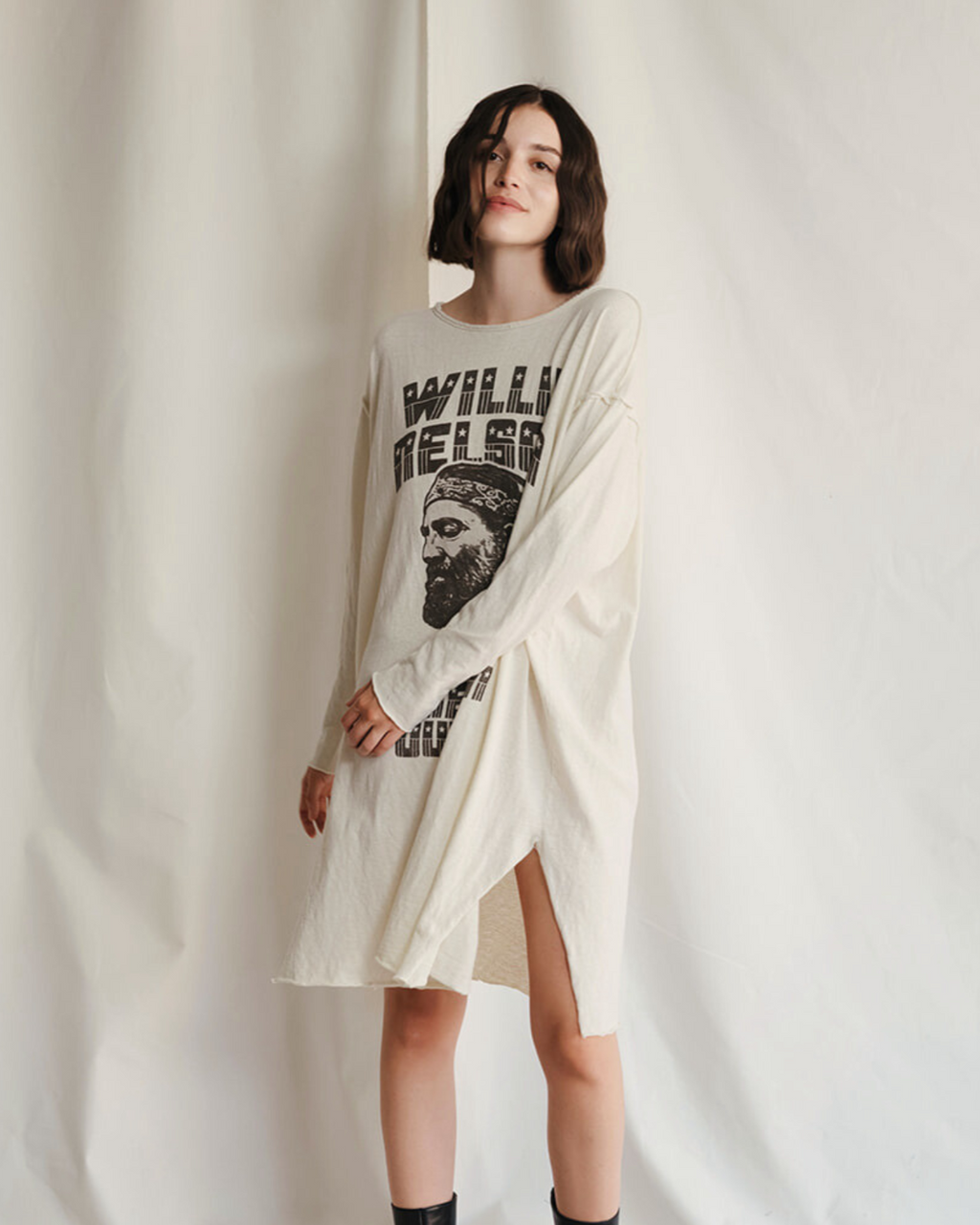 WILLIE NELSON - AMERICAN OUTLAW DRESS