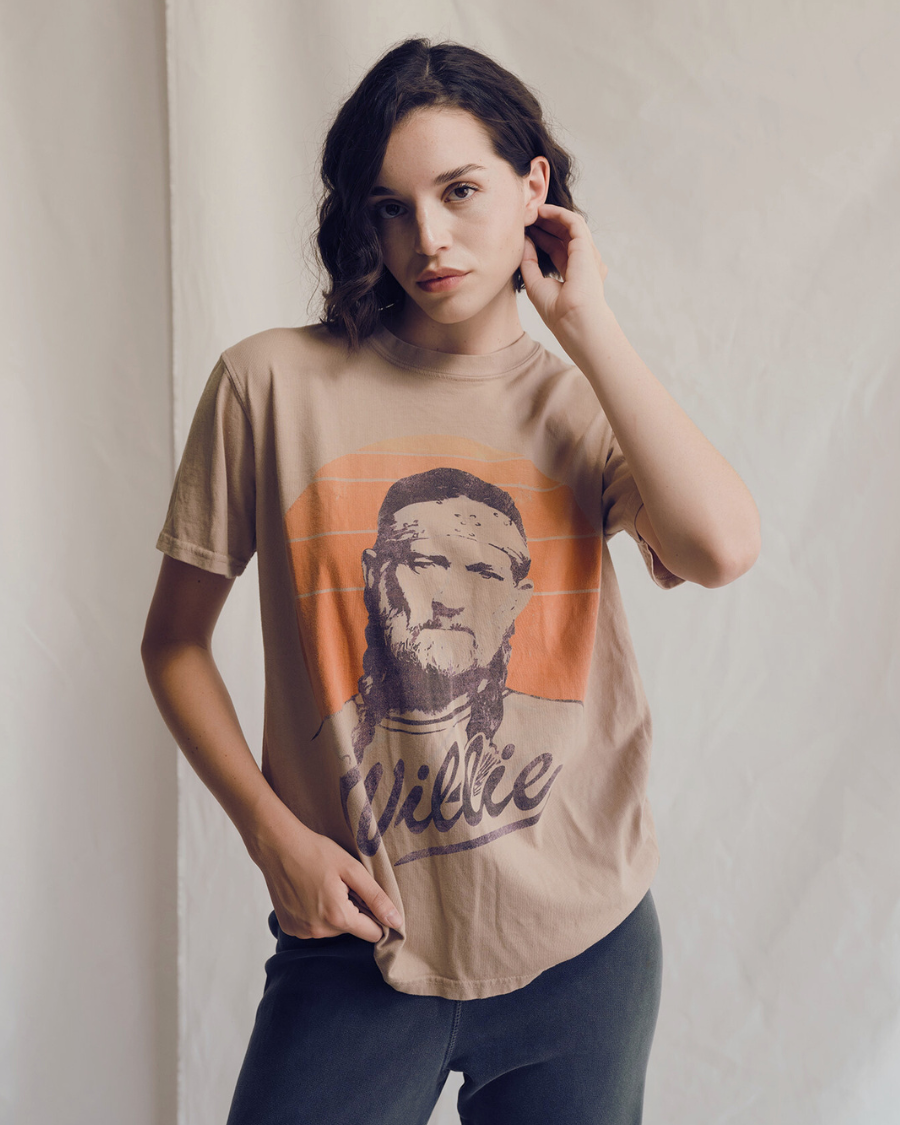 WILLIE NELSON - LEGEND T-SHIRT