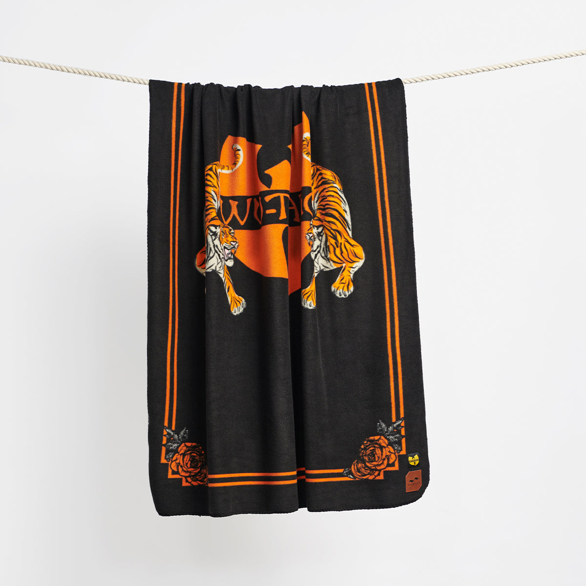Slowtide Tiger Style Fleece Throw Blanket - Thumbnail 3