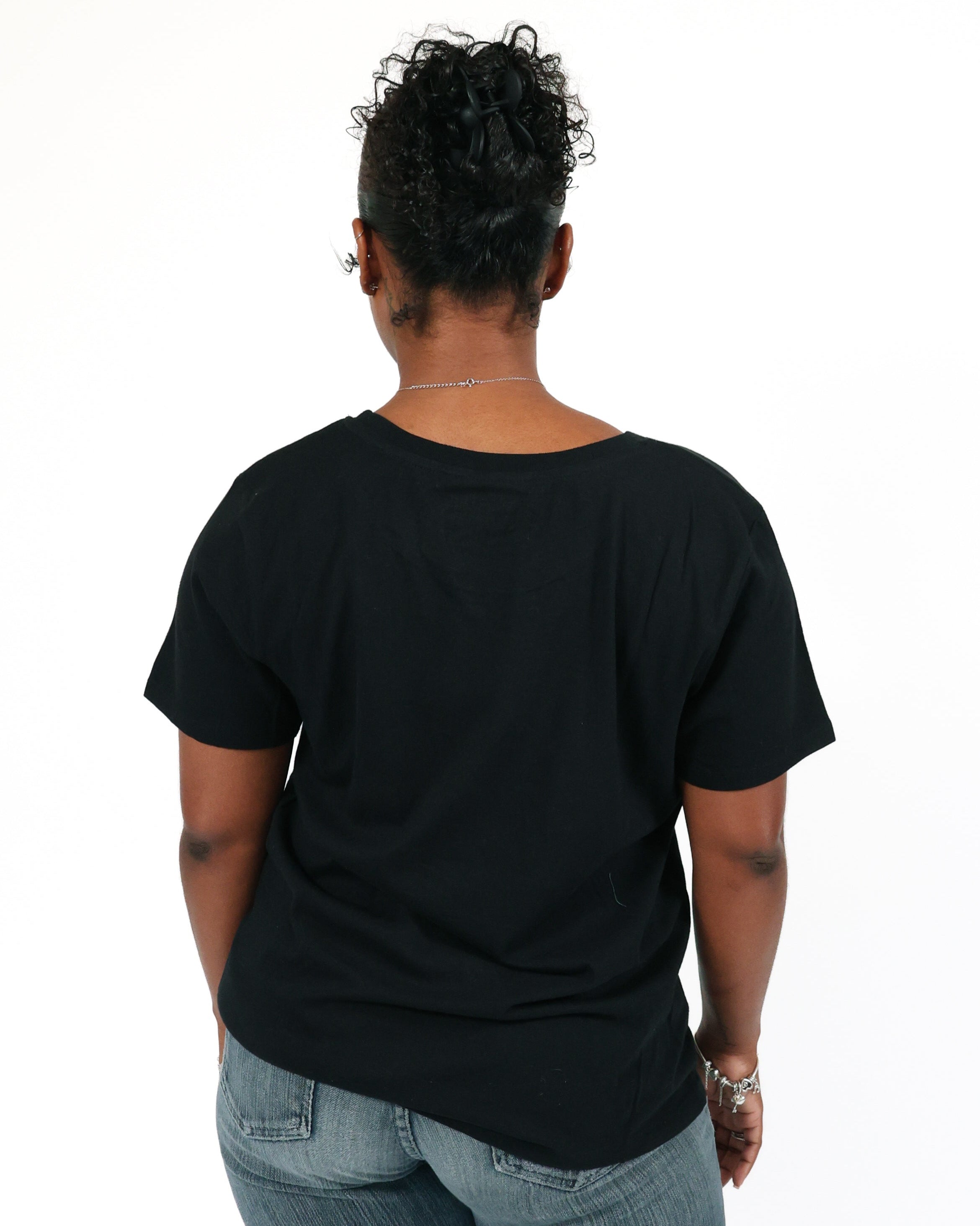 ROCK HALL CLEVELAND ROCKS FITTED T-SHIRT