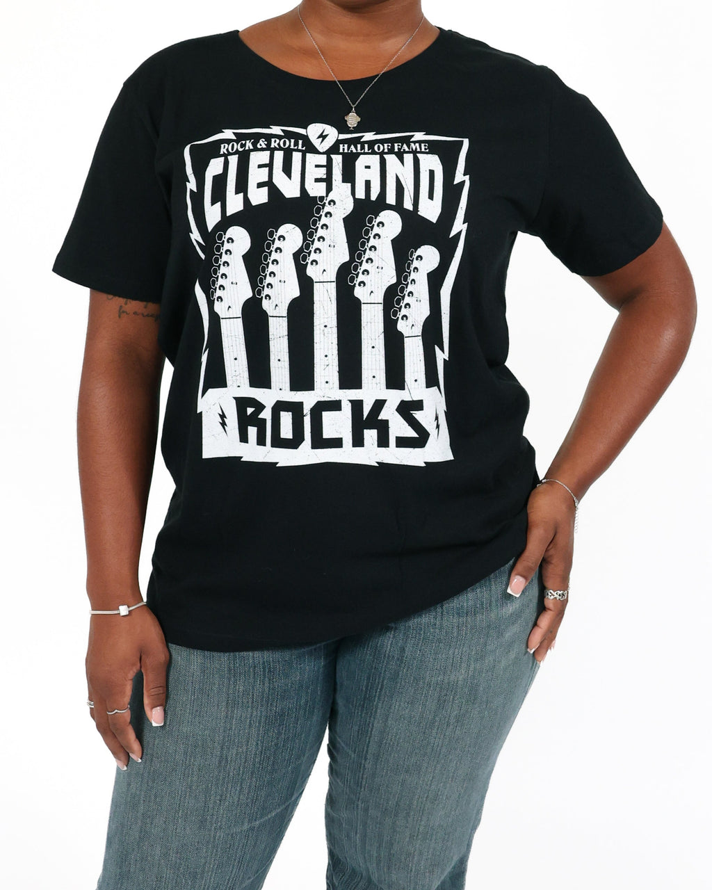 ROCK HALL CLEVELAND ROCKS FITTED T-SHIRT