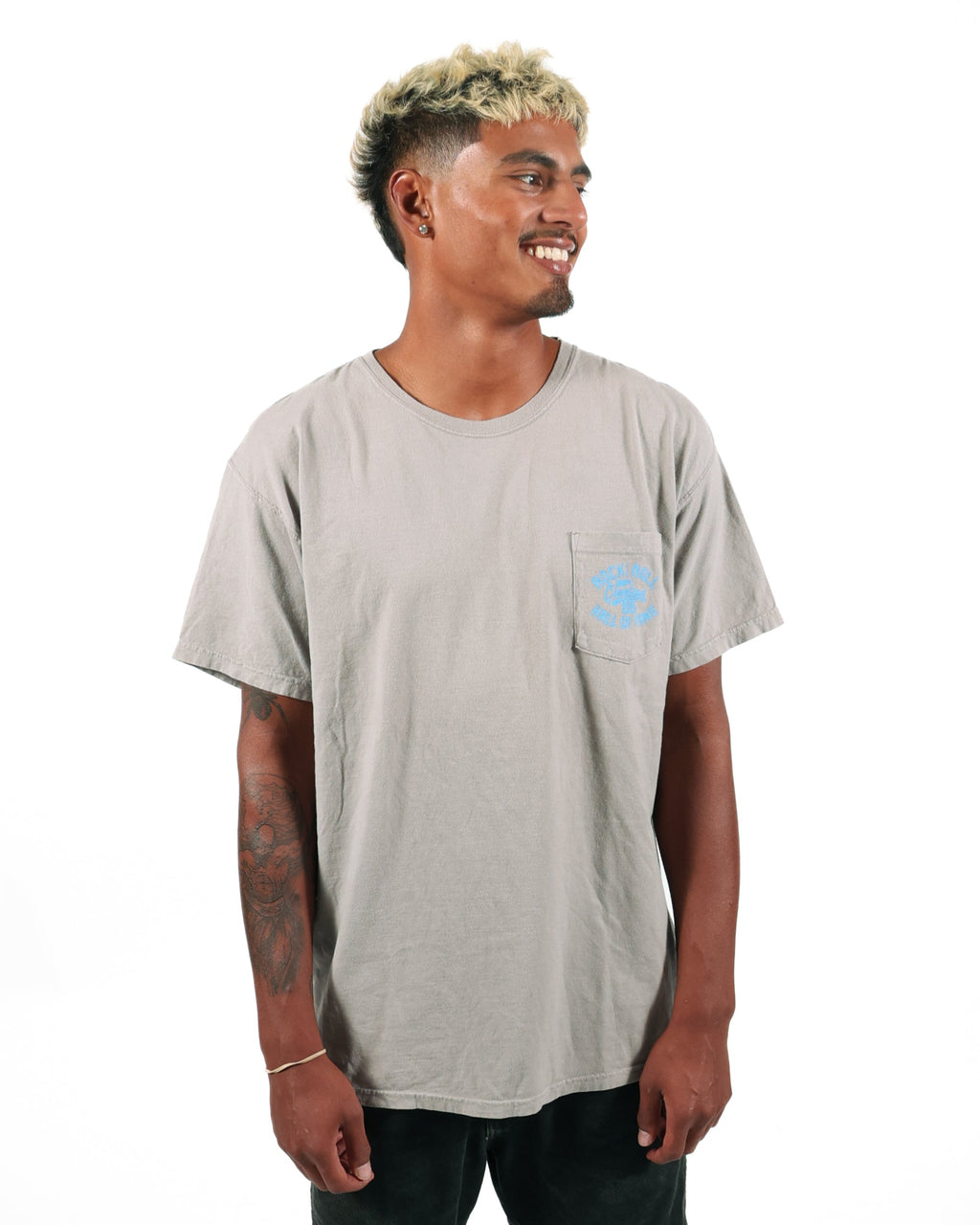 ROCK HALL CONCRETE CLEVELAND ROCKS POCKET T-SHIRT