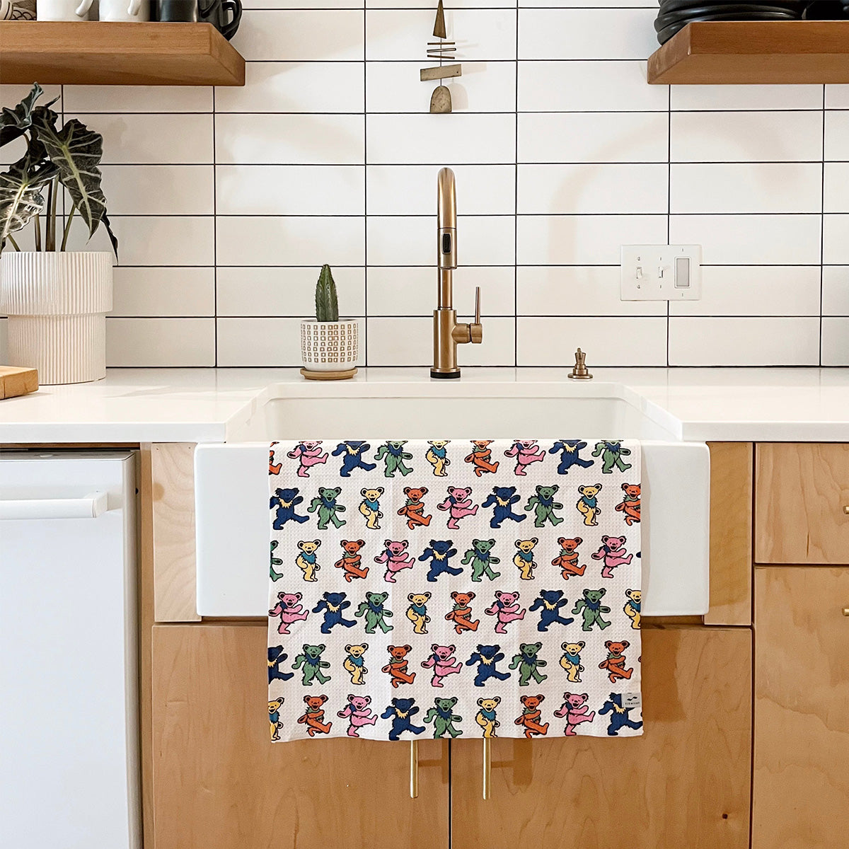 GRATEFUL DEAD x SLOWTIDE - DANCING BEARS QUICK DRY KITCHEN TOWEL